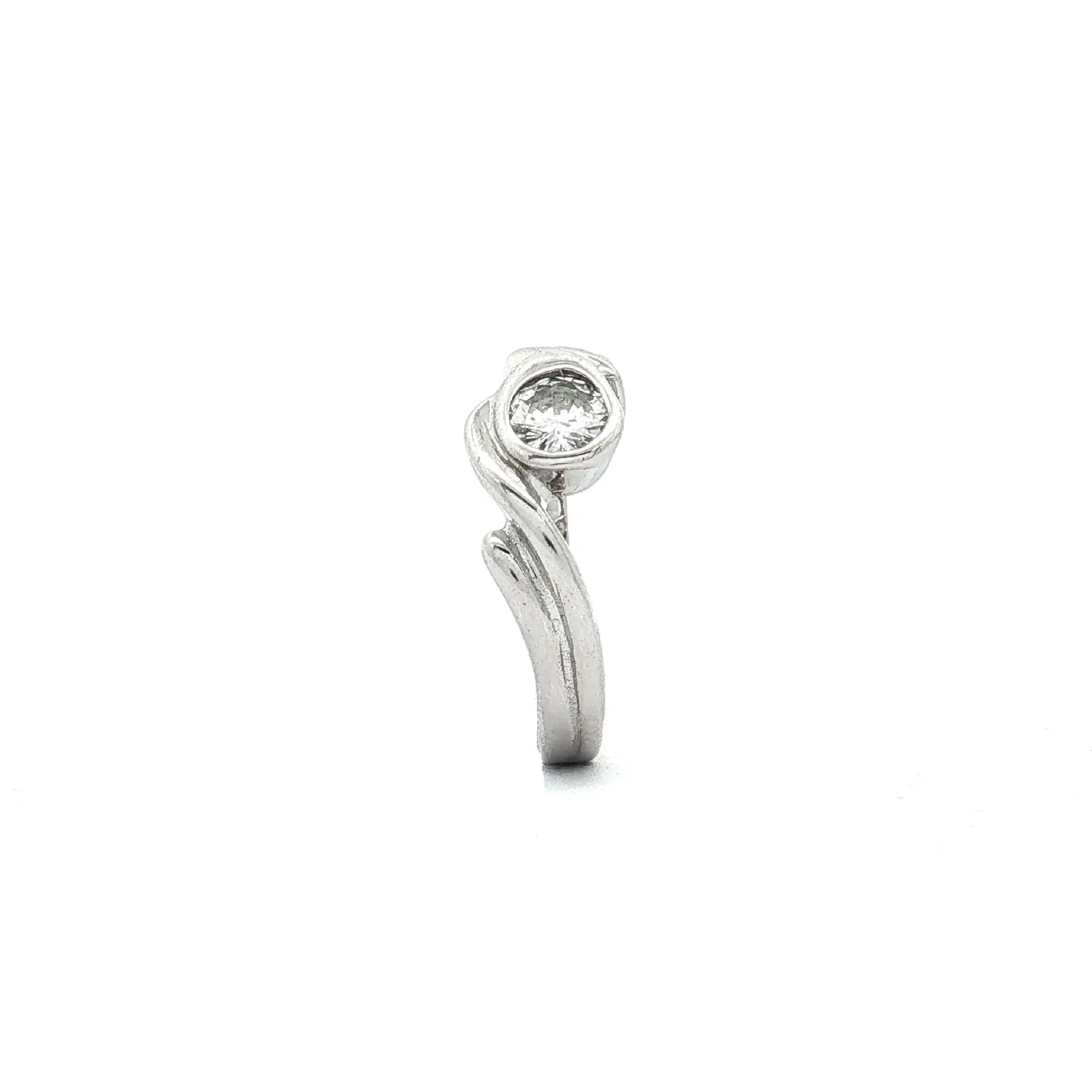 Ring Weißgold mit Brillant Solitär Ring Weißgold mit Brillant Solitär