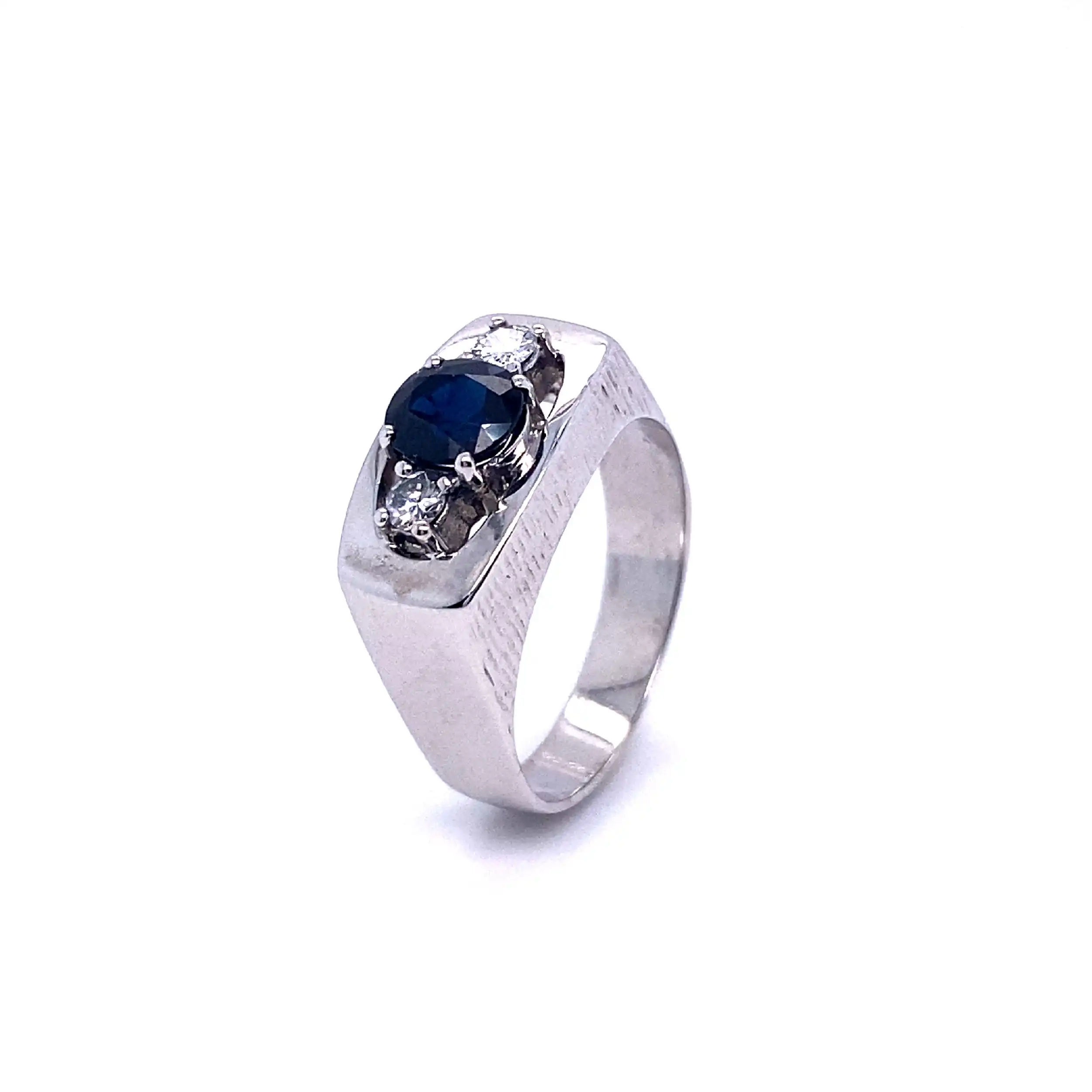 Ring Weißgold mit Saphir und Brillanten Ring Weißgold mit Saphir und Brillanten