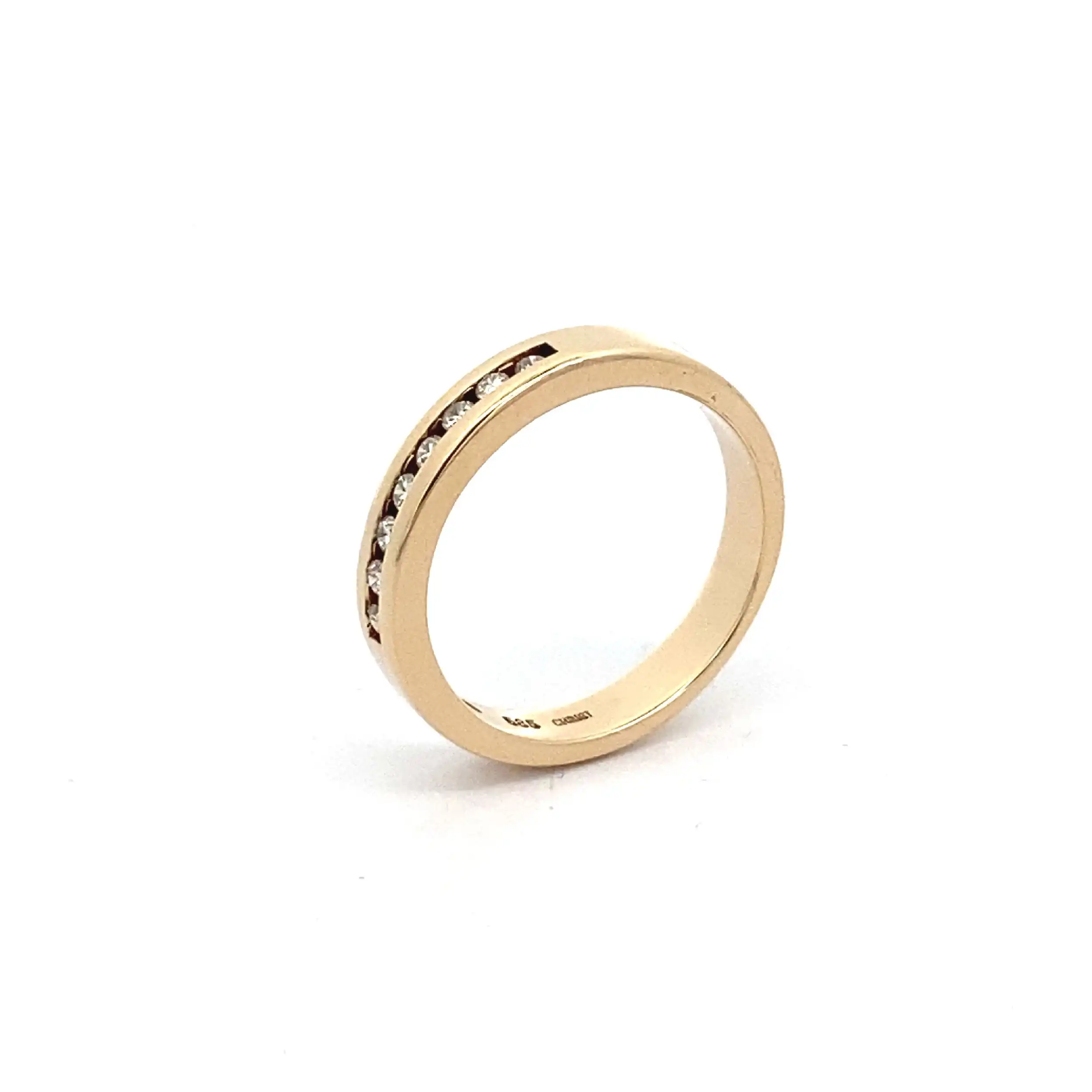 Ring Gelbgold mit Brillanten Ring Gelbgold mit Brillanten