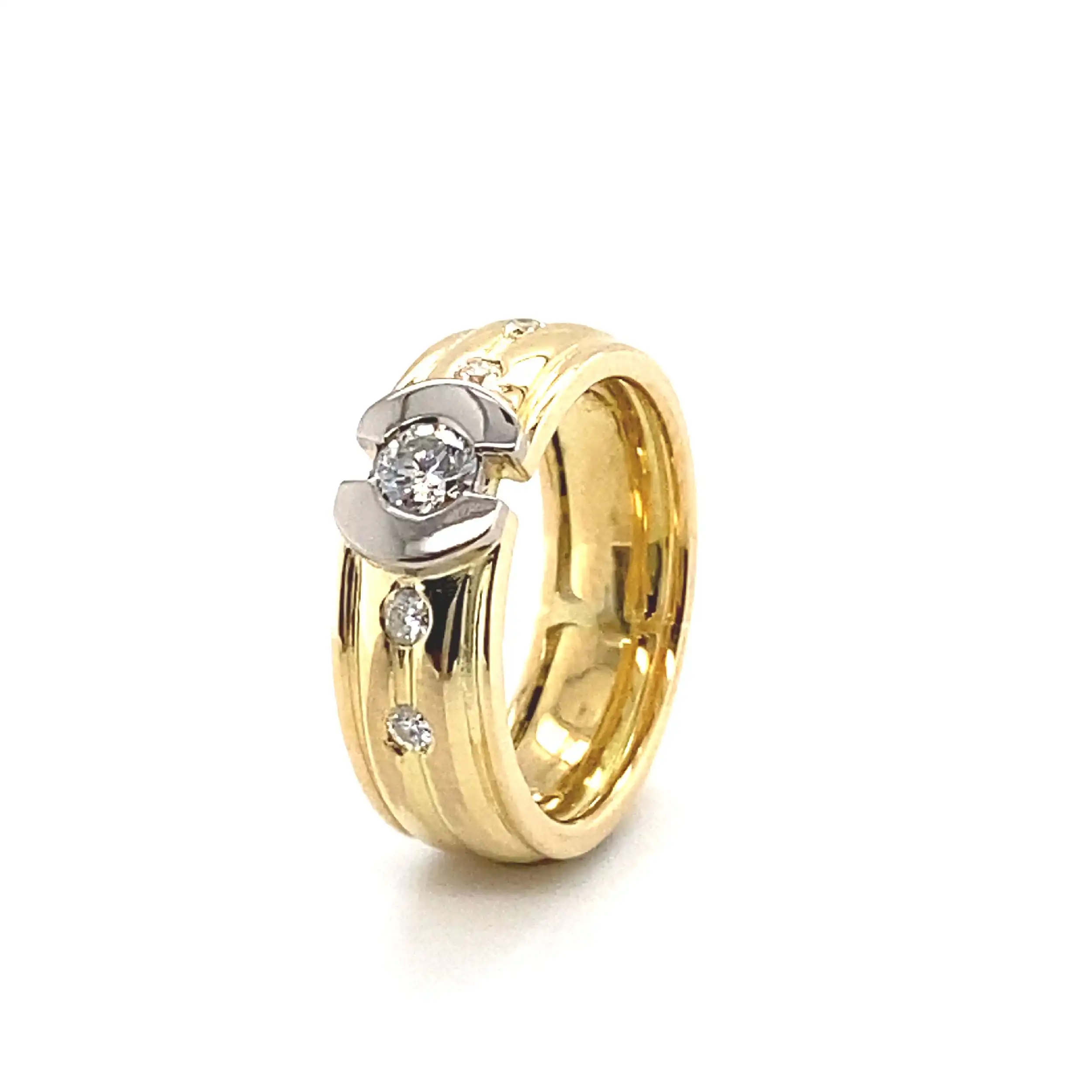 Ring Bicolor mit Brillanten Ring Bicolor mit Brillanten