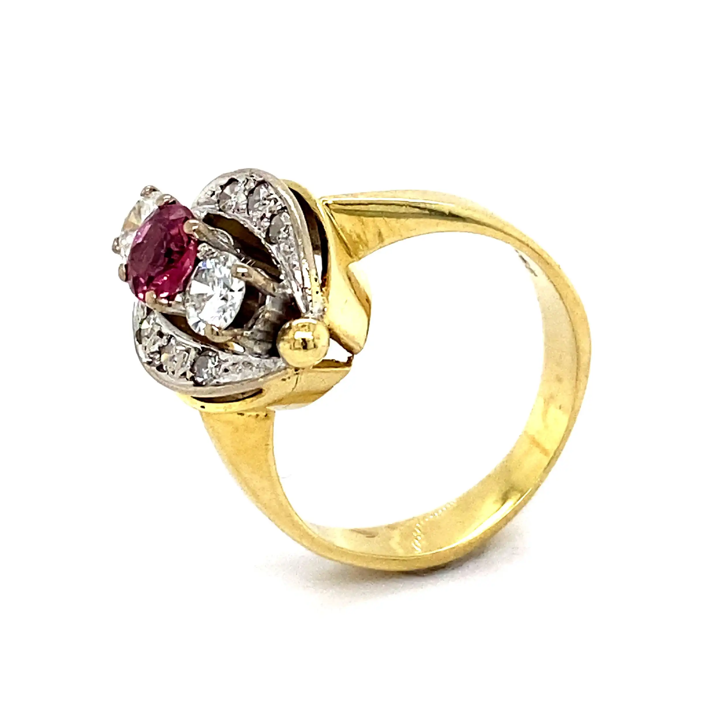 Ring Bicolor mit Turmalin, Brillanten und Diamanten Ring Bicolor mit Turmalin, Brillanten und Diamanten