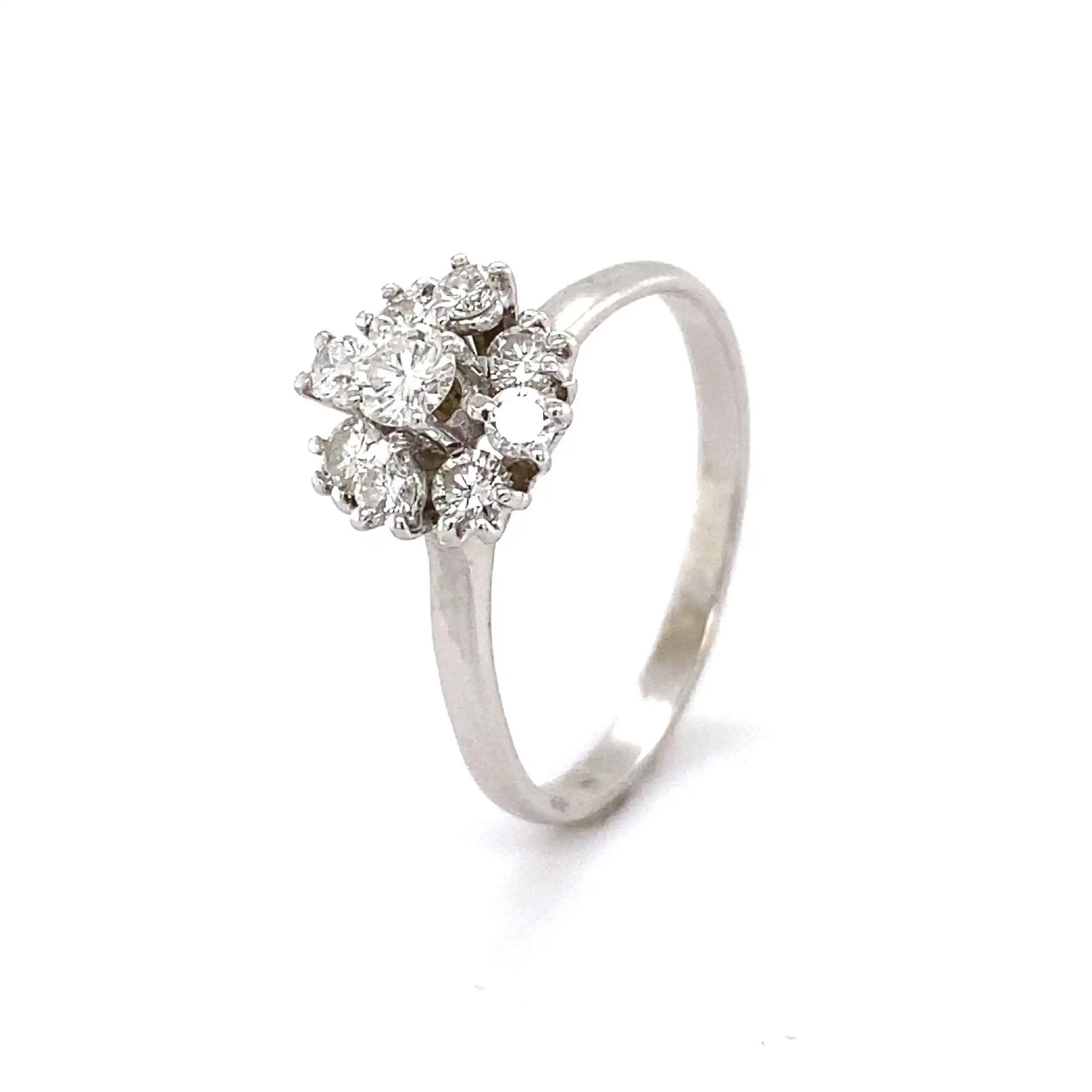 Ring Weißgold mit Brillanten, graviert mit 0,63 Ring Weißgold mit Brillanten, graviert mit 0,63