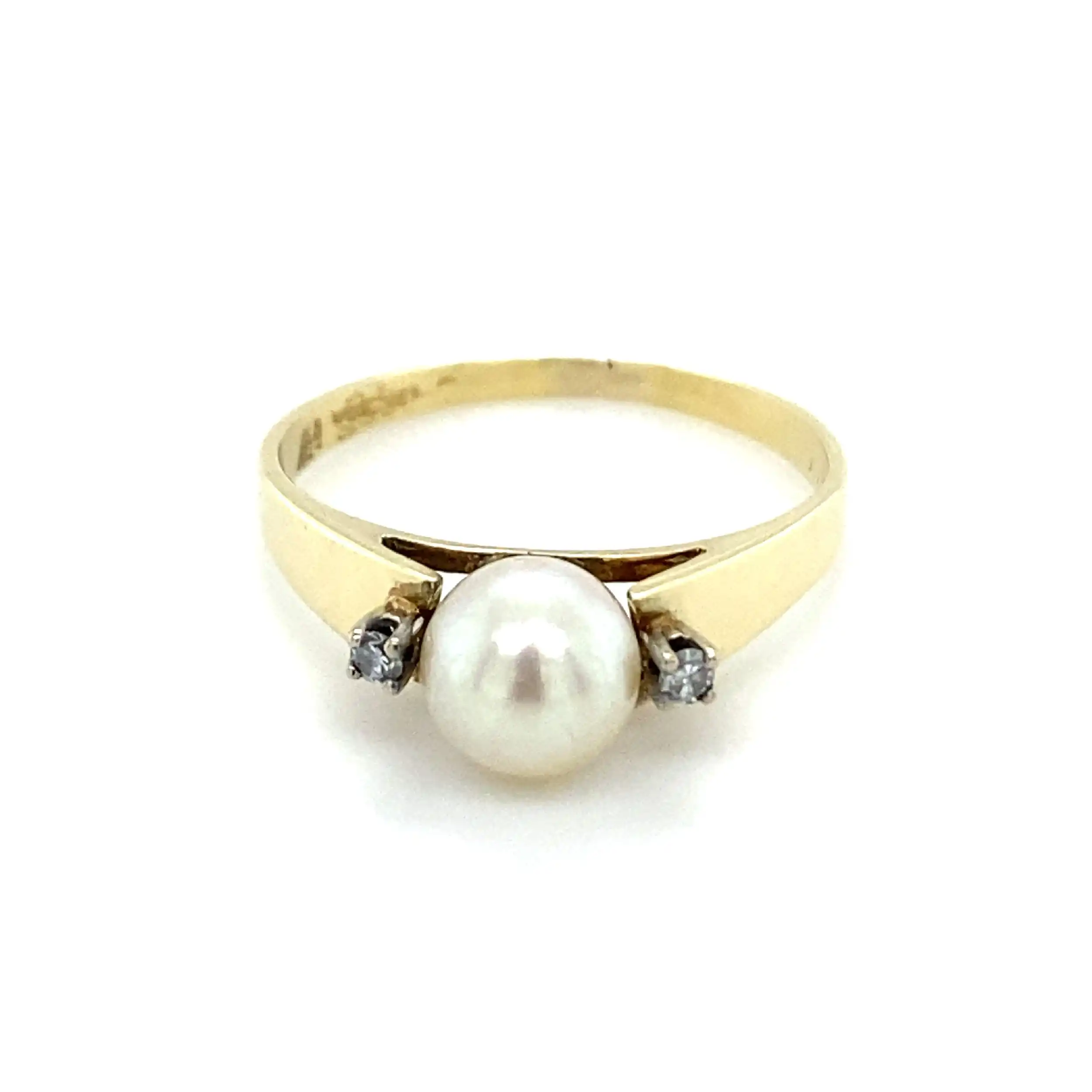 Ring Gelbgold mit Perle & Diamanten