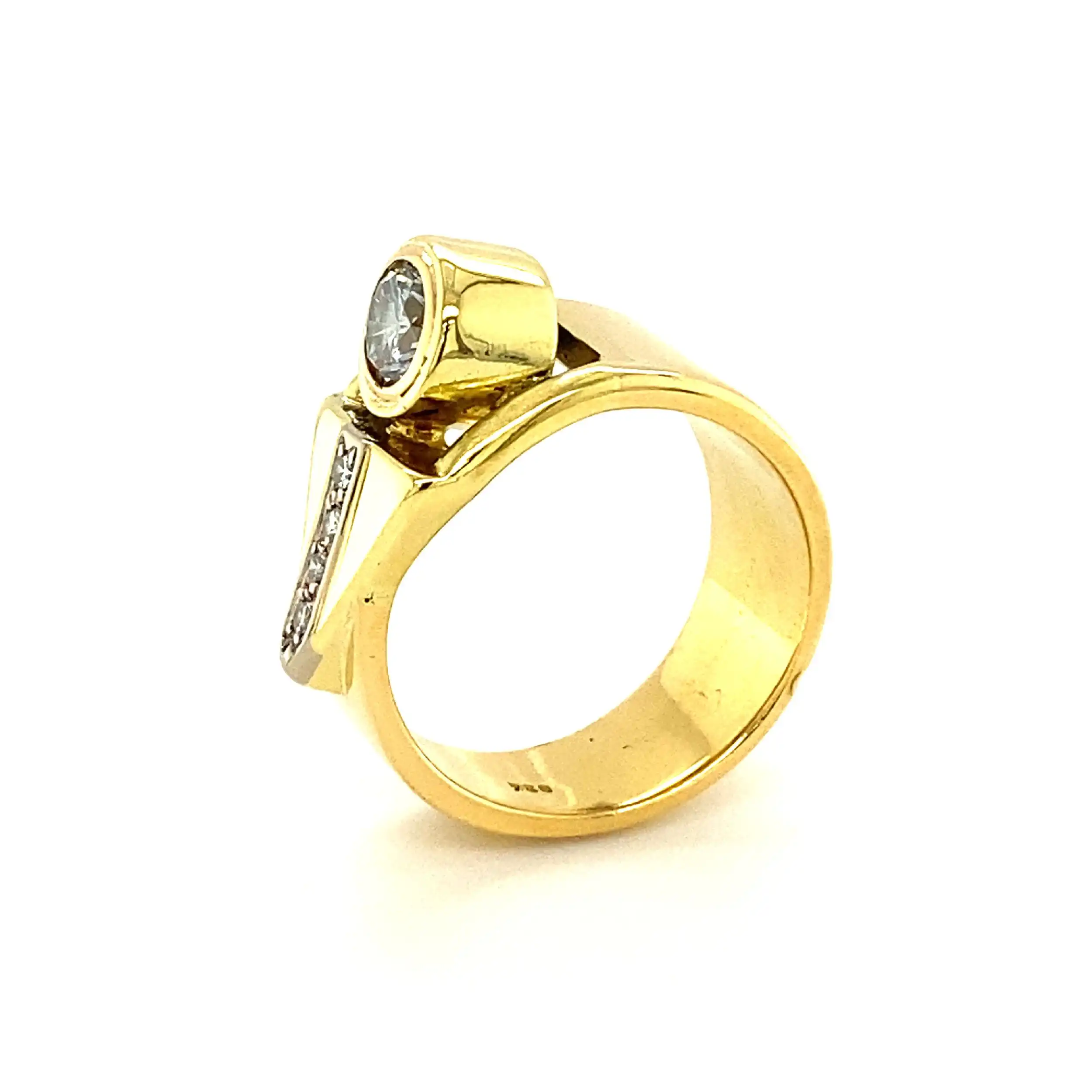 Ring Gelbgold mit Brillanten, graviert mit 0,55ct.