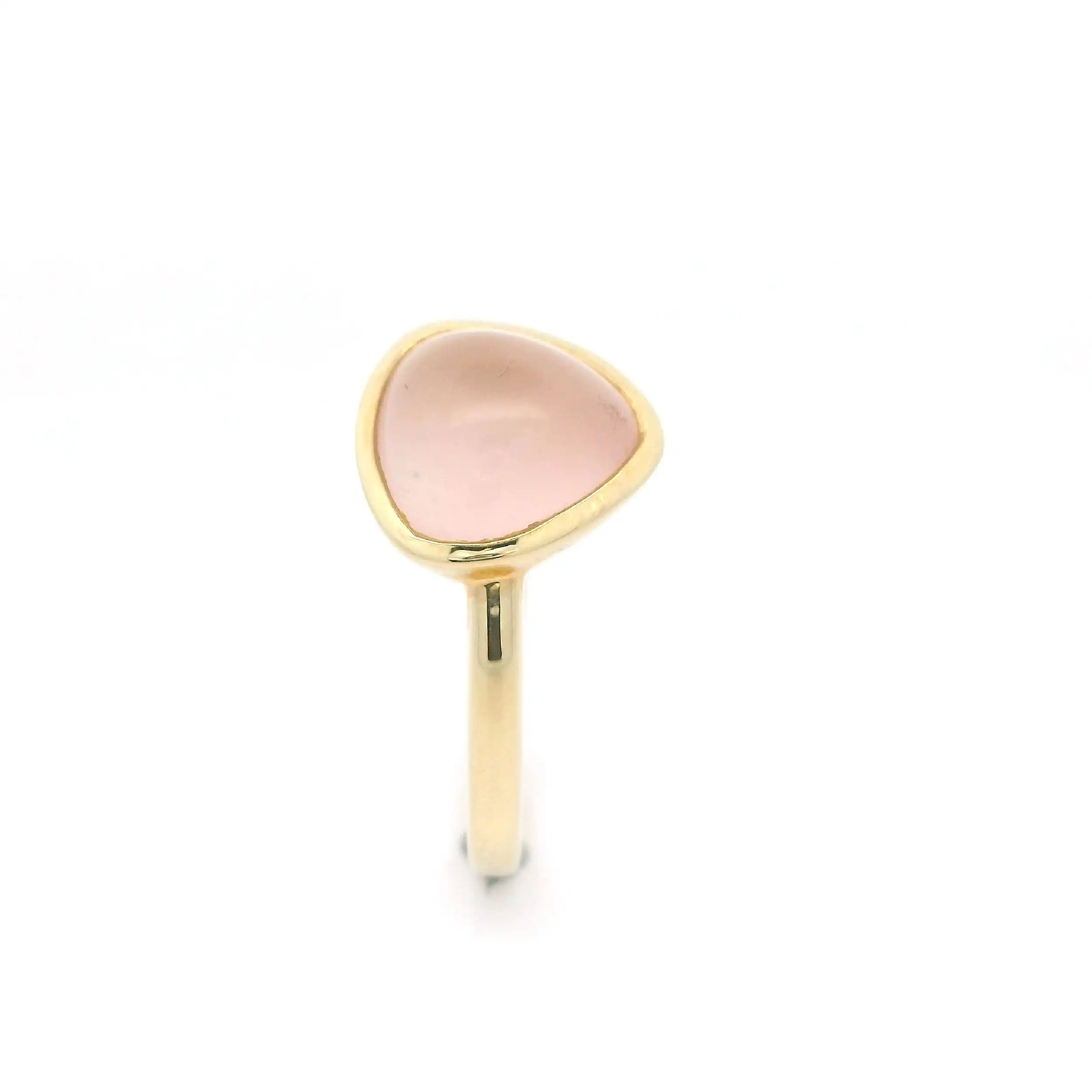 Ring Gelbgold mit Rosenquarz Cabochon Ring Gelbgold mit Rosenquarz Cabochon