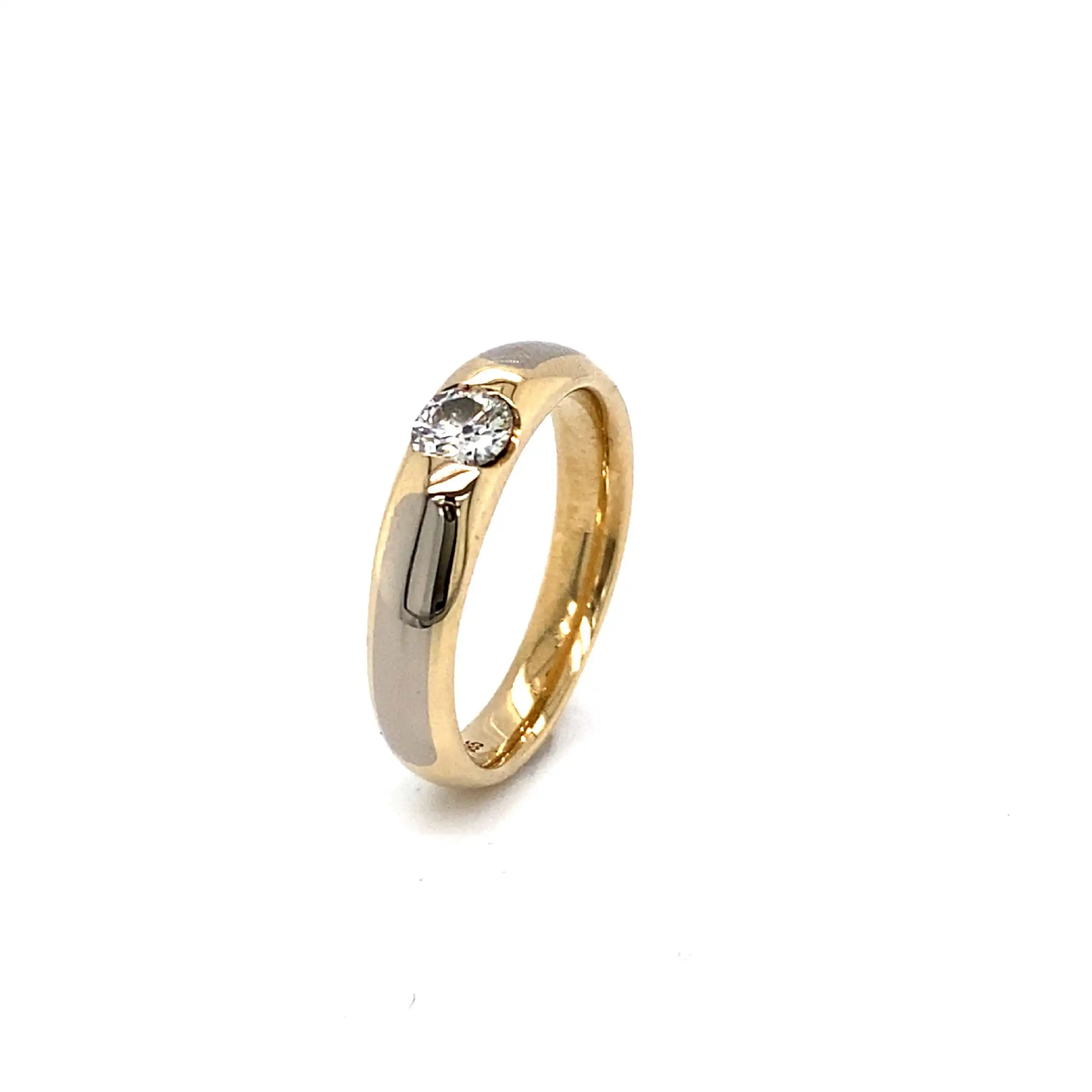 Ring Gelbgold mit Brillant Ring Gelbgold mit Brillant