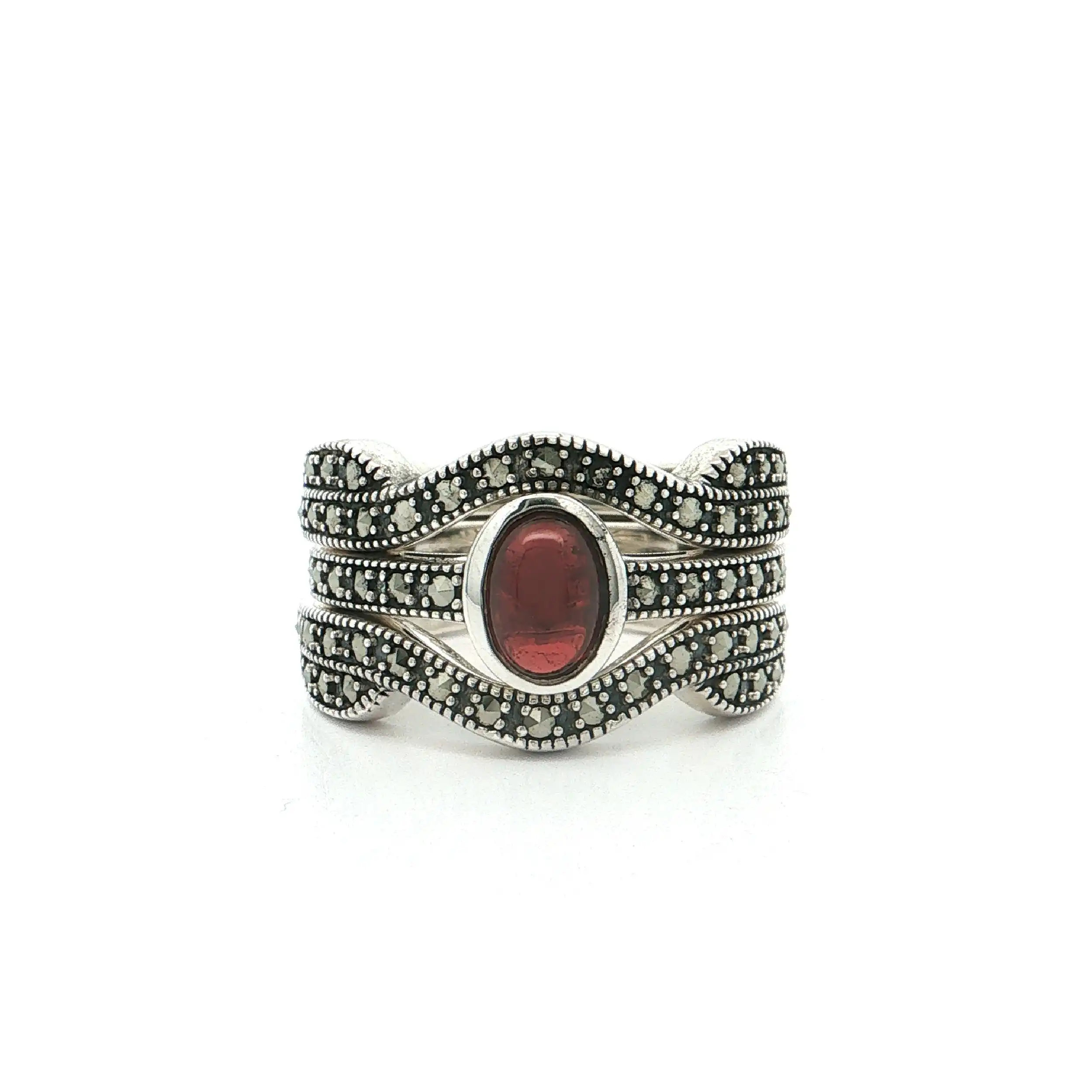 Ring Silber mit rotem Farbstein und Markasiten