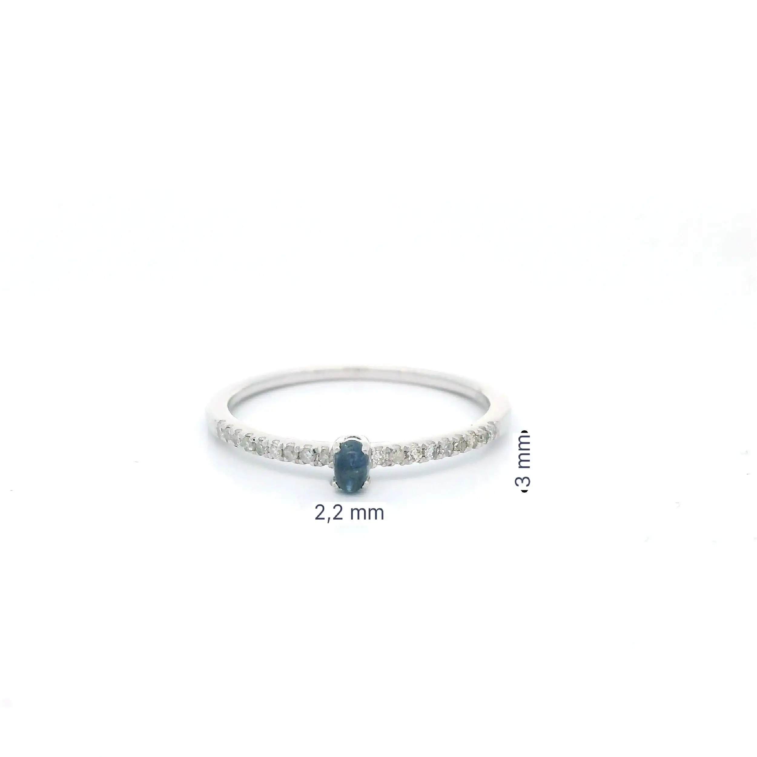 Ring Weißgold mit Diamanten und Saphir Cabochon mit 0,05ct graviert