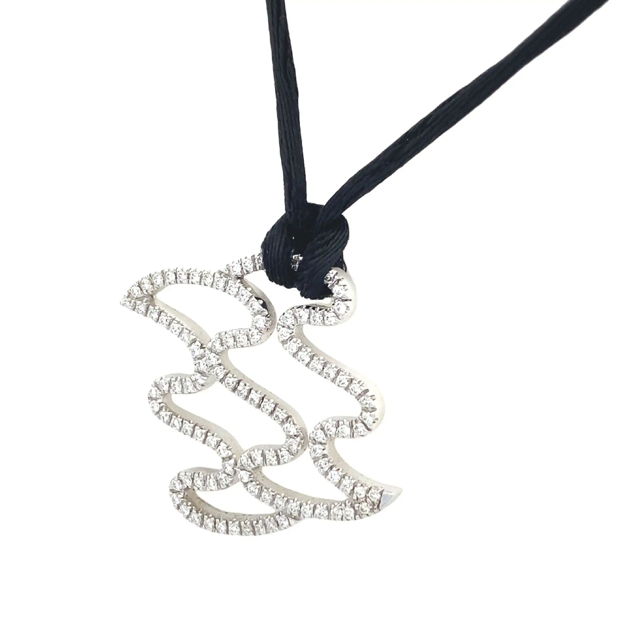 Stoffband mit Anhänger Weißgold und Brillanten von Wempe Stoffband mit Anhänger Weißgold und Brillanten von Wempe