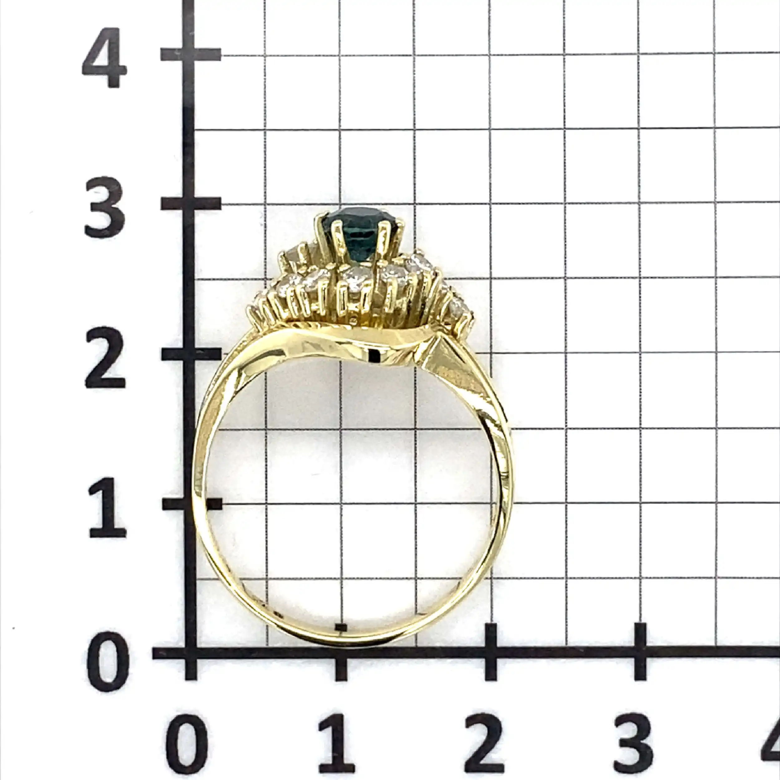 Ring Gelbgold mit Saphir und Brillanten Ring Gelbgold mit Saphir und Brillanten