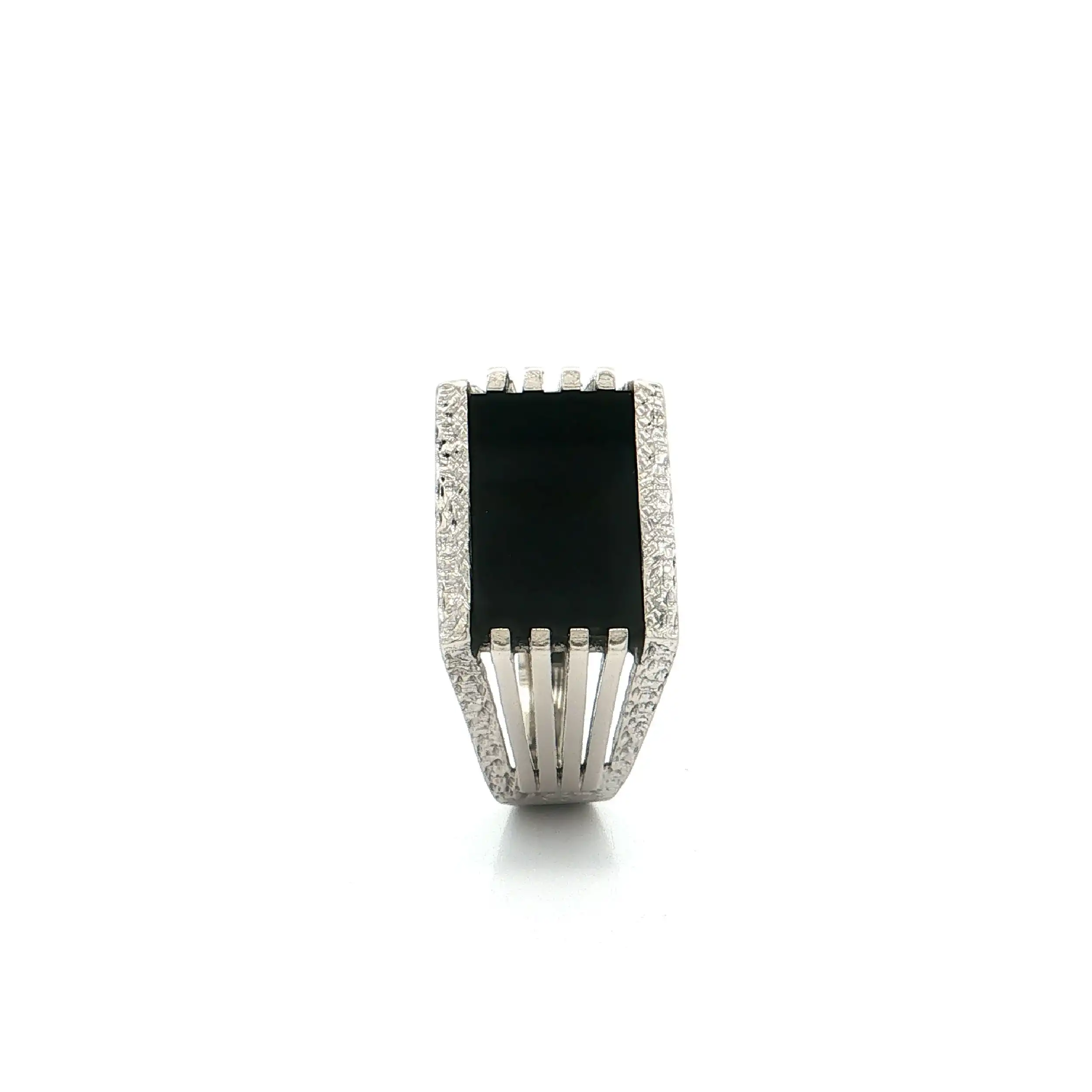 Ring Weißgold mit schwarzem Onyx Ring Weißgold mit schwarzem Onyx