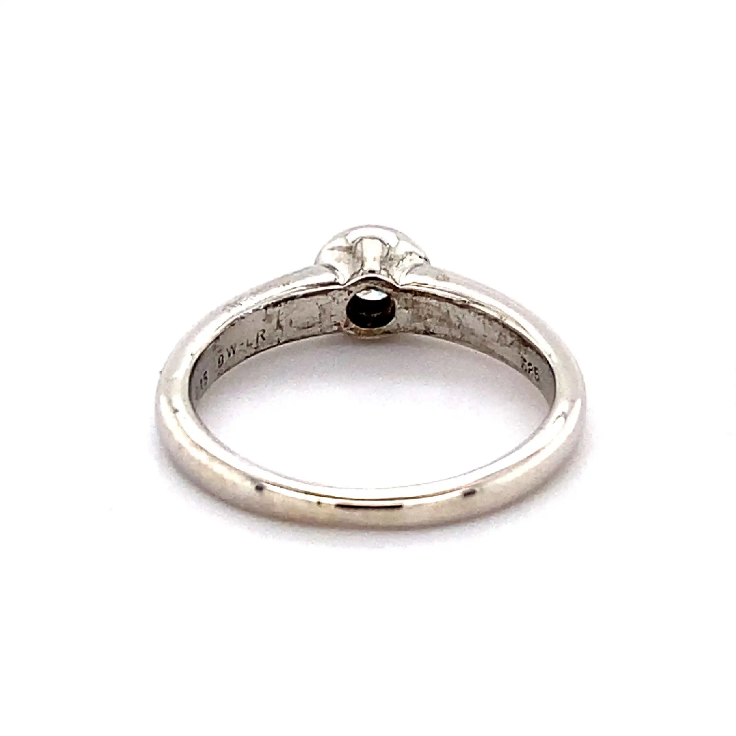 Ring Weißgold by Christ mit Solitär Brillant, graviert mit 0,15ct Ring Weißgold by Christ mit Solitär Brillant, graviert mit 0,15ct