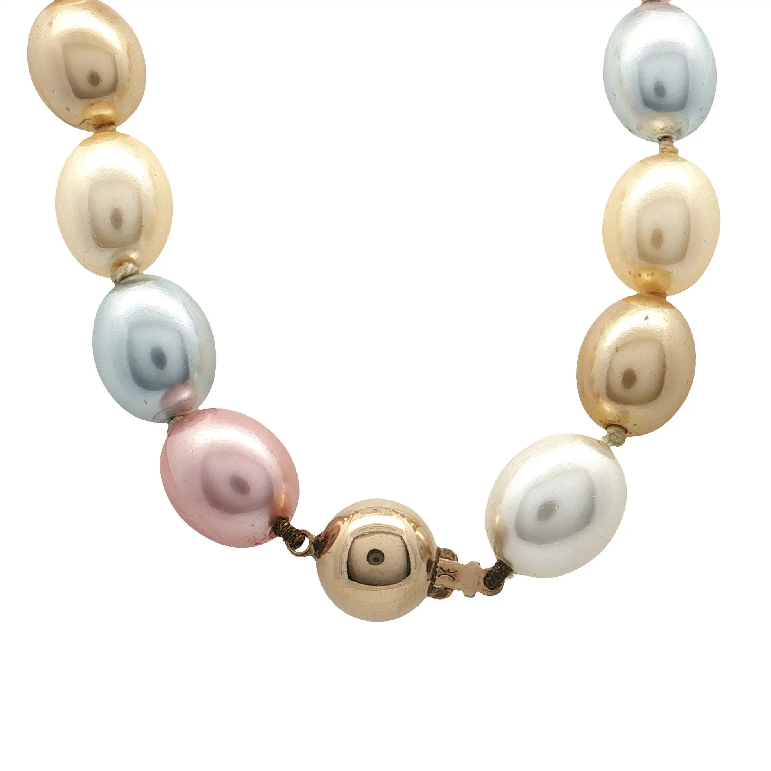 Perlenkette mit Gelbgold Verschluss Perlenkette mit Gelbgold Verschluss