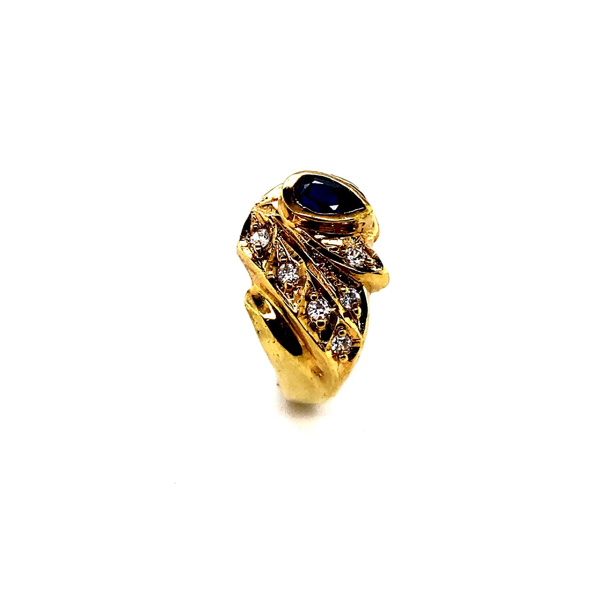 Ring Gelbgold mit Zirkonia und blauem Farbstein Ring Gelbgold mit Zirkonia und blauem Farbstein