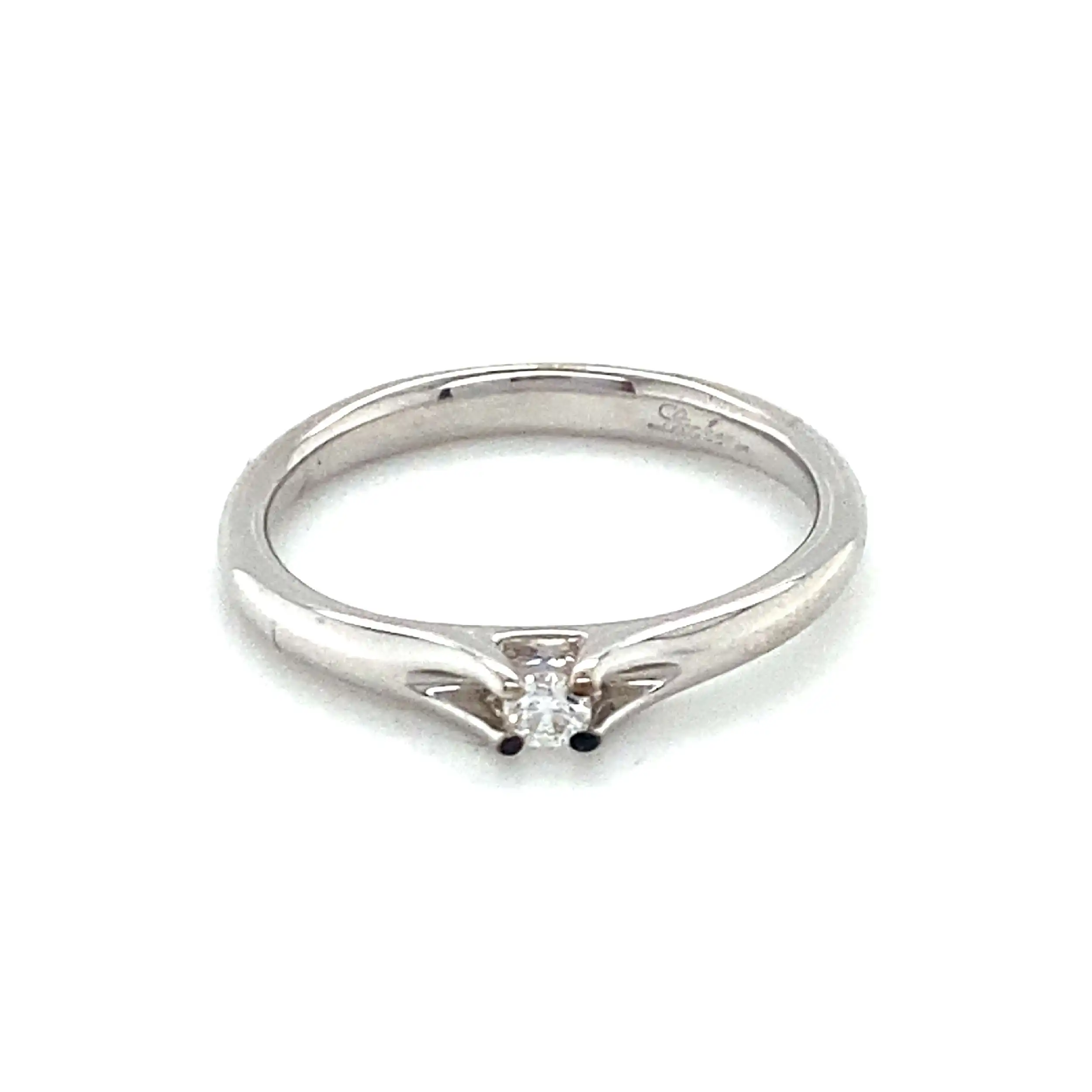 Ring Weißgold mit Brillant Ring Weißgold mit Brillant