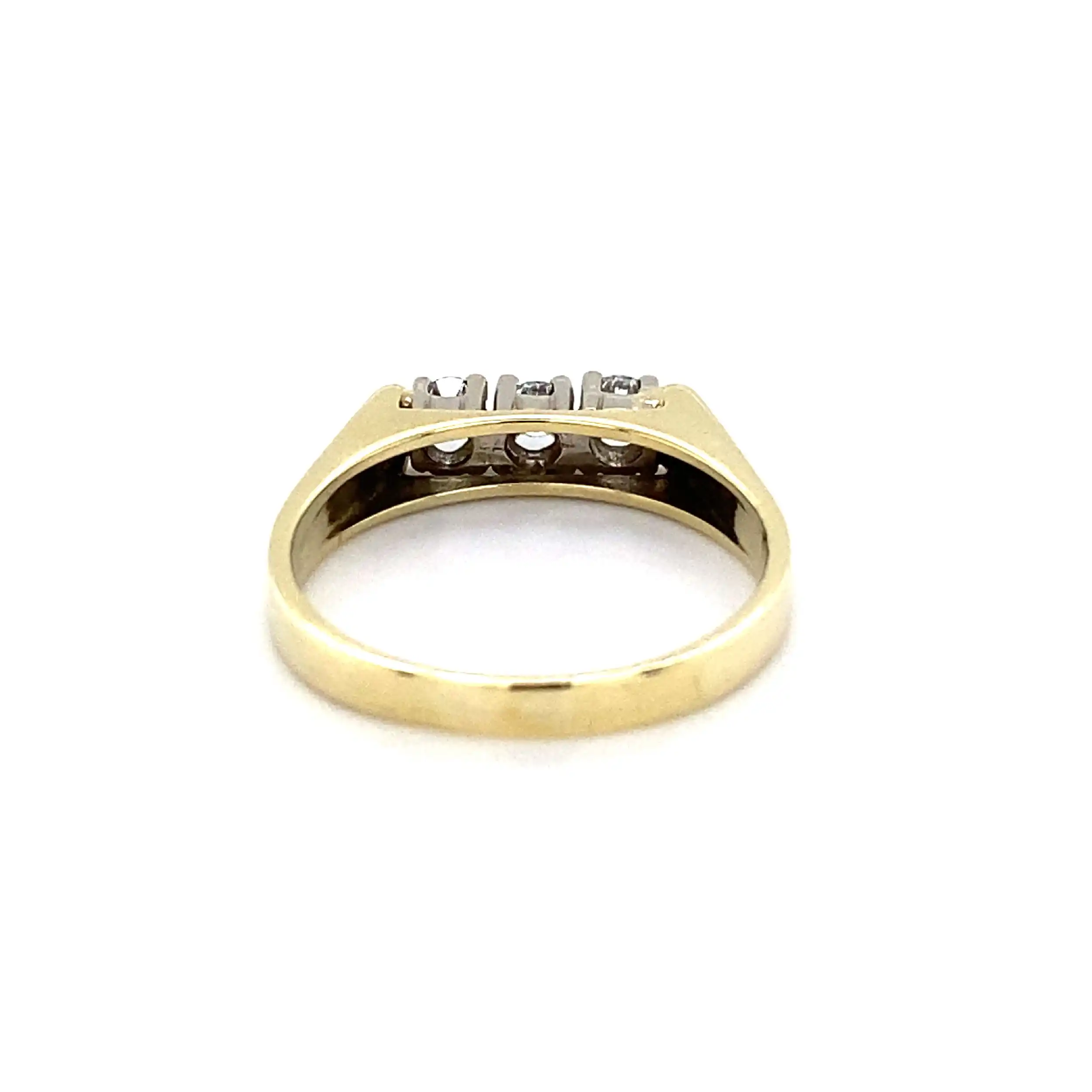 Ring Gelbgold mit Brillanten Ring Gelbgold mit Brillanten