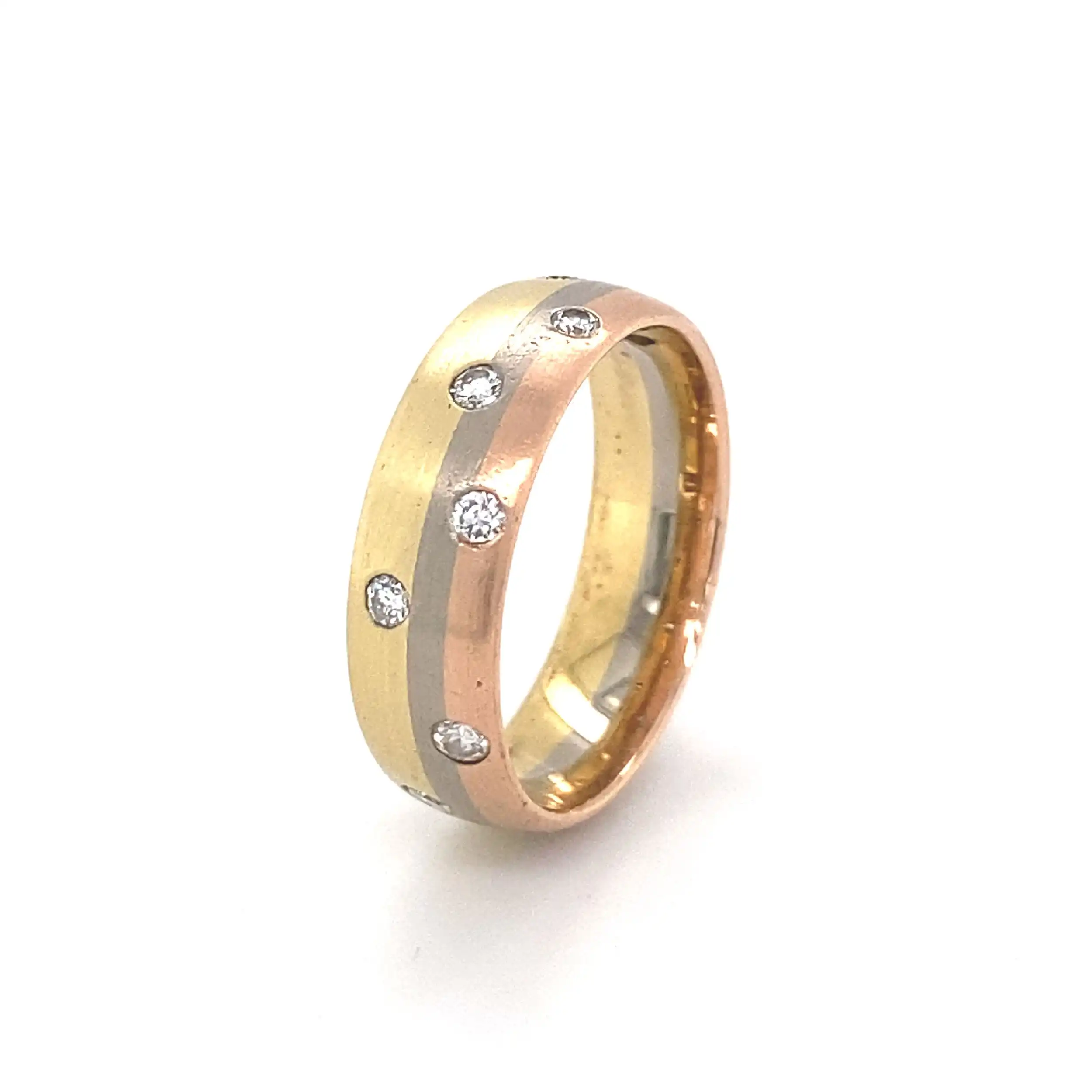 Ring Tricolor mit Brillanten Ring Tricolor mit Brillanten