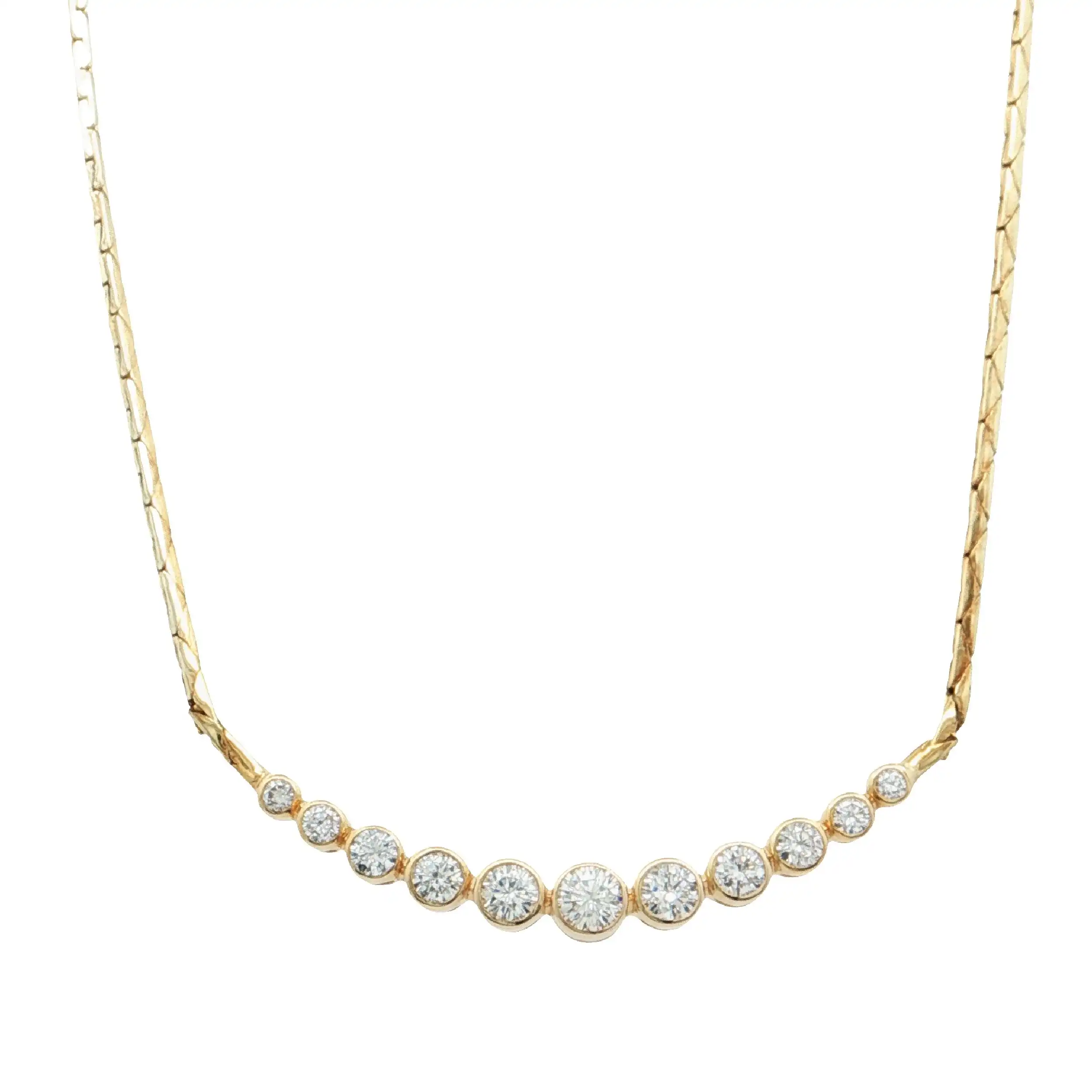Collier Gelbgold mit Brillanten, graviert mit 0,66 ct Collier Gelbgold mit Brillanten, graviert mit 0,66 ct