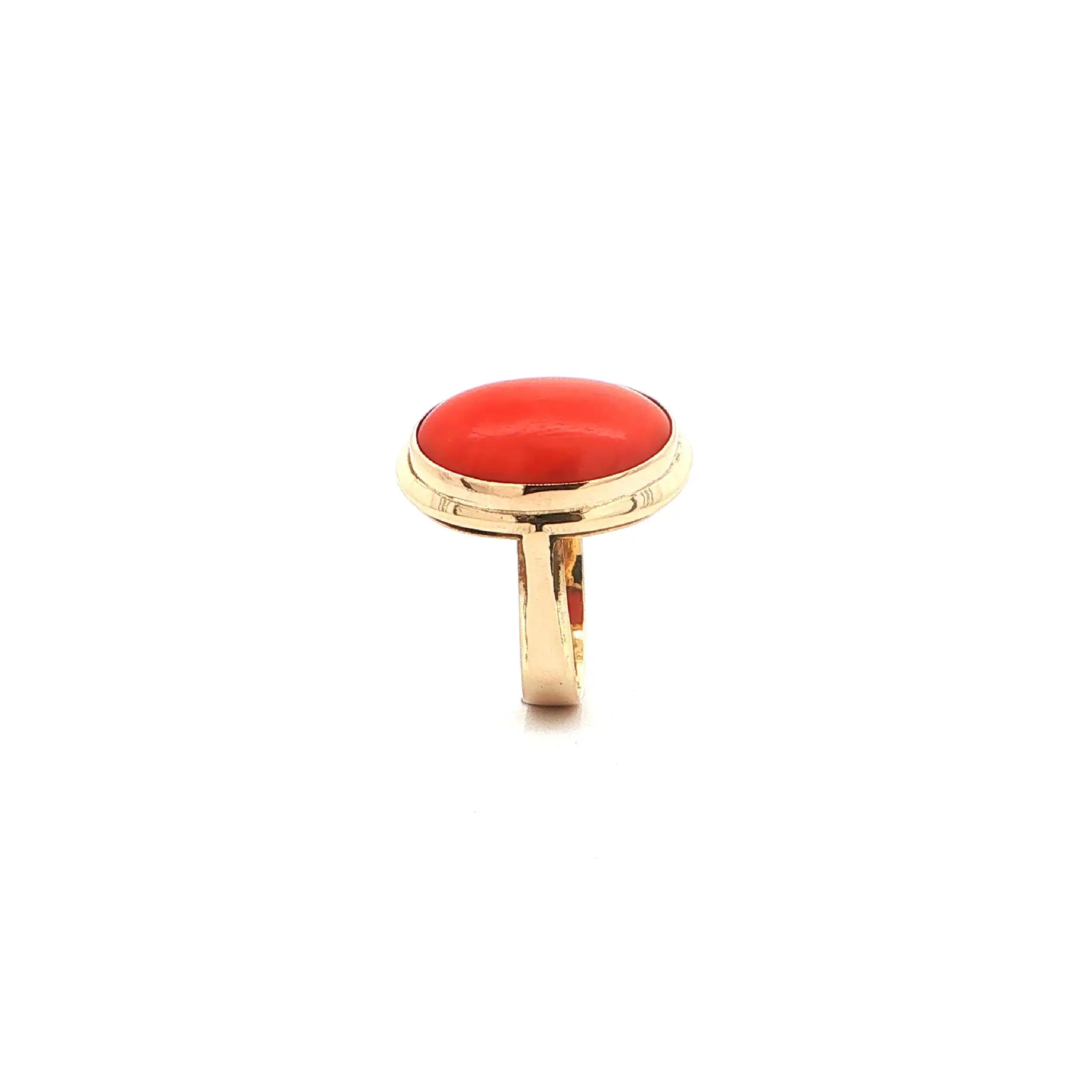Ring Gelbgold mit Koralle