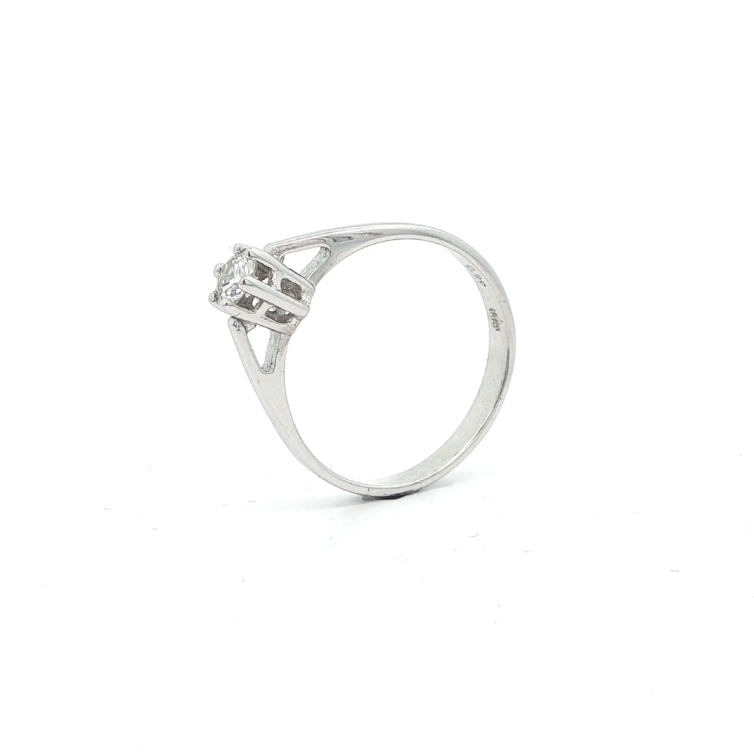 Ring Weißgold mit Brillant Solitär