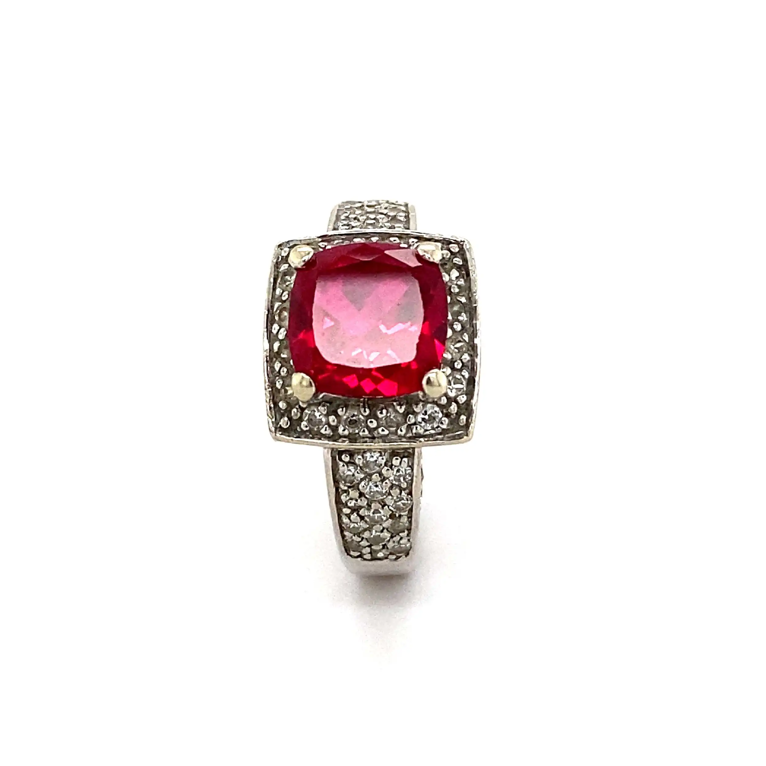 Ring Weißgold mit rotem Farbstein und Zirkonia Ring Weißgold mit rotem Farbstein und Zirkonia