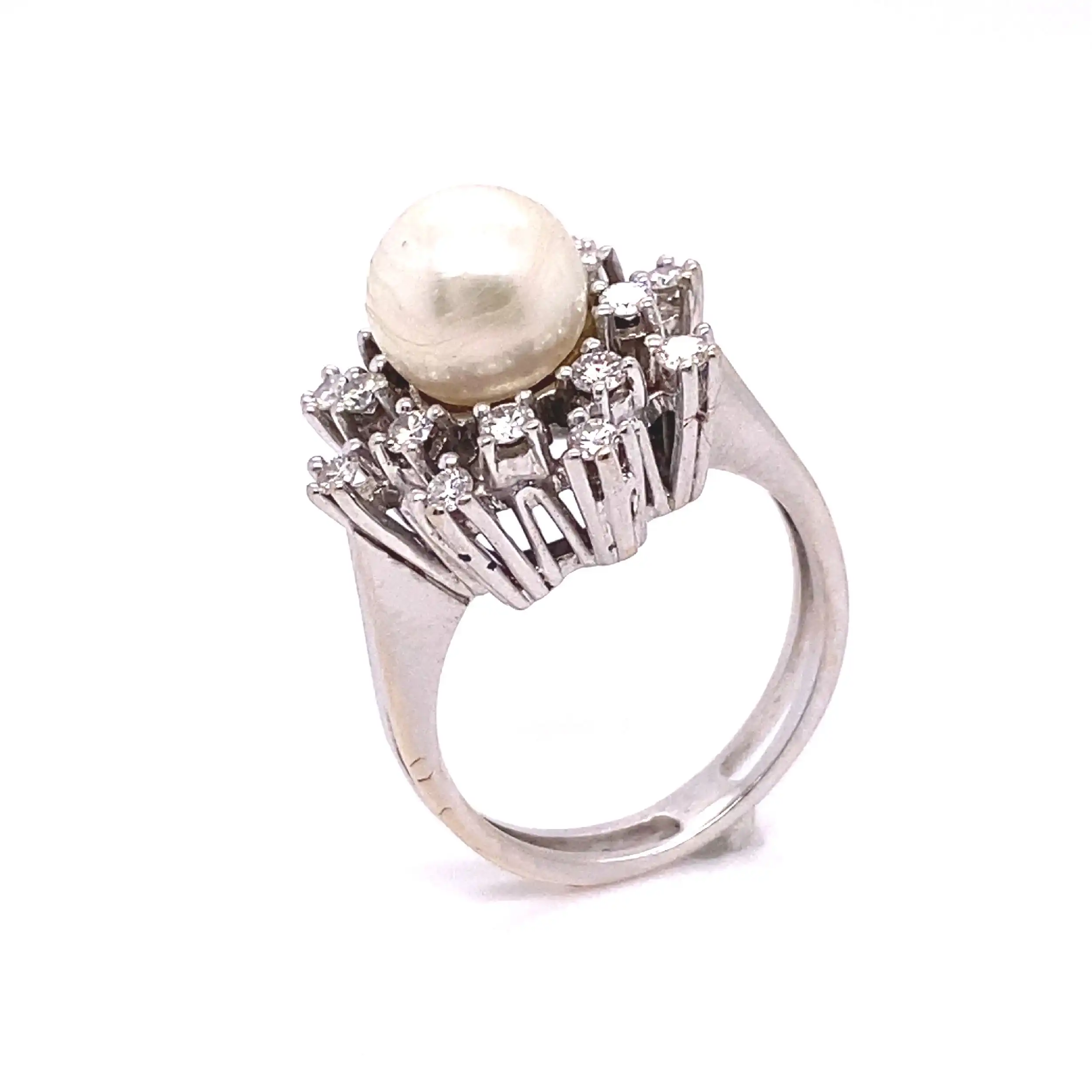Ring Weißgold mit Perle und Brillanten Ring Weißgold mit Perle und Brillanten