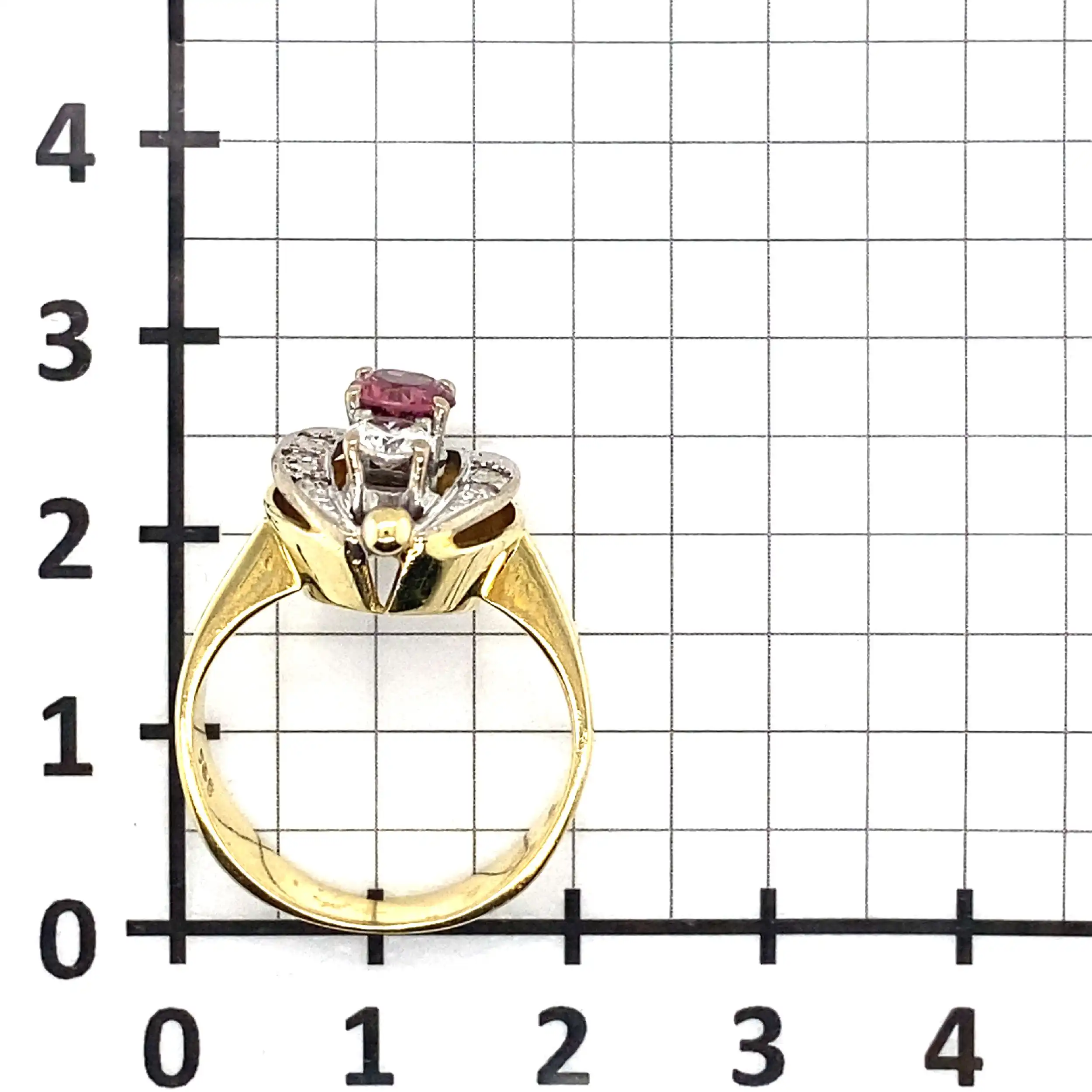 Ring Bicolor mit Turmalin, Brillanten und Diamanten Ring Bicolor mit Turmalin, Brillanten und Diamanten