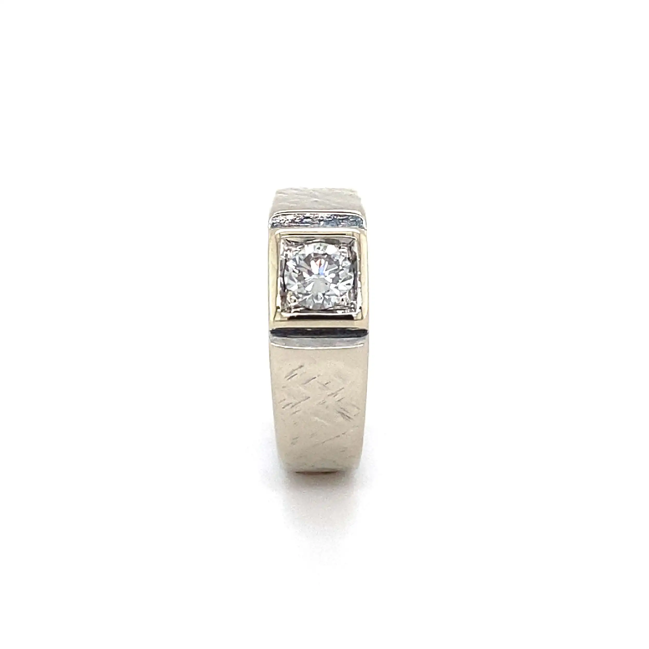 Ring Weißgold mit Brillant Ring Weißgold mit Brillant