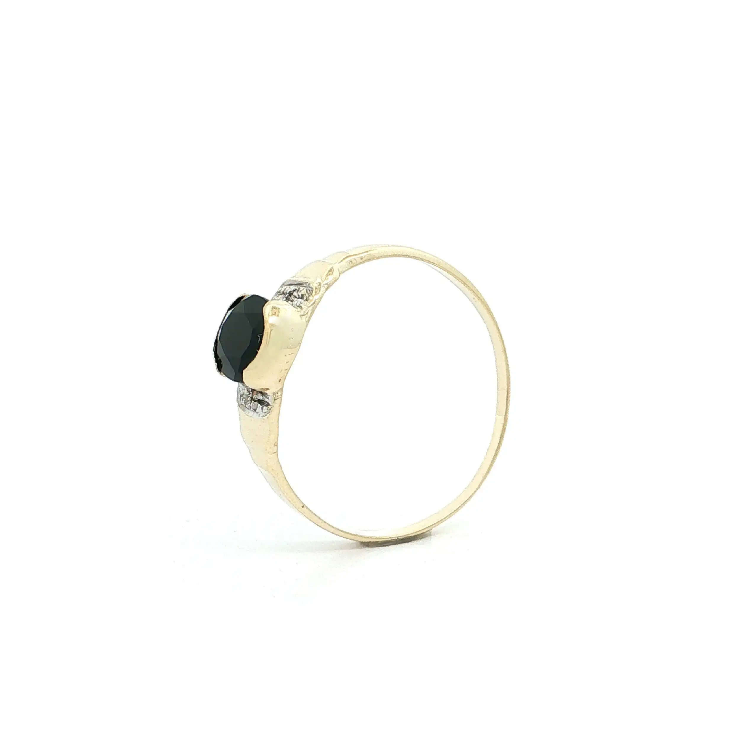 Ring Gelbgold mit Onyx und Diamanten Ring Gelbgold mit Onyx und Diamanten