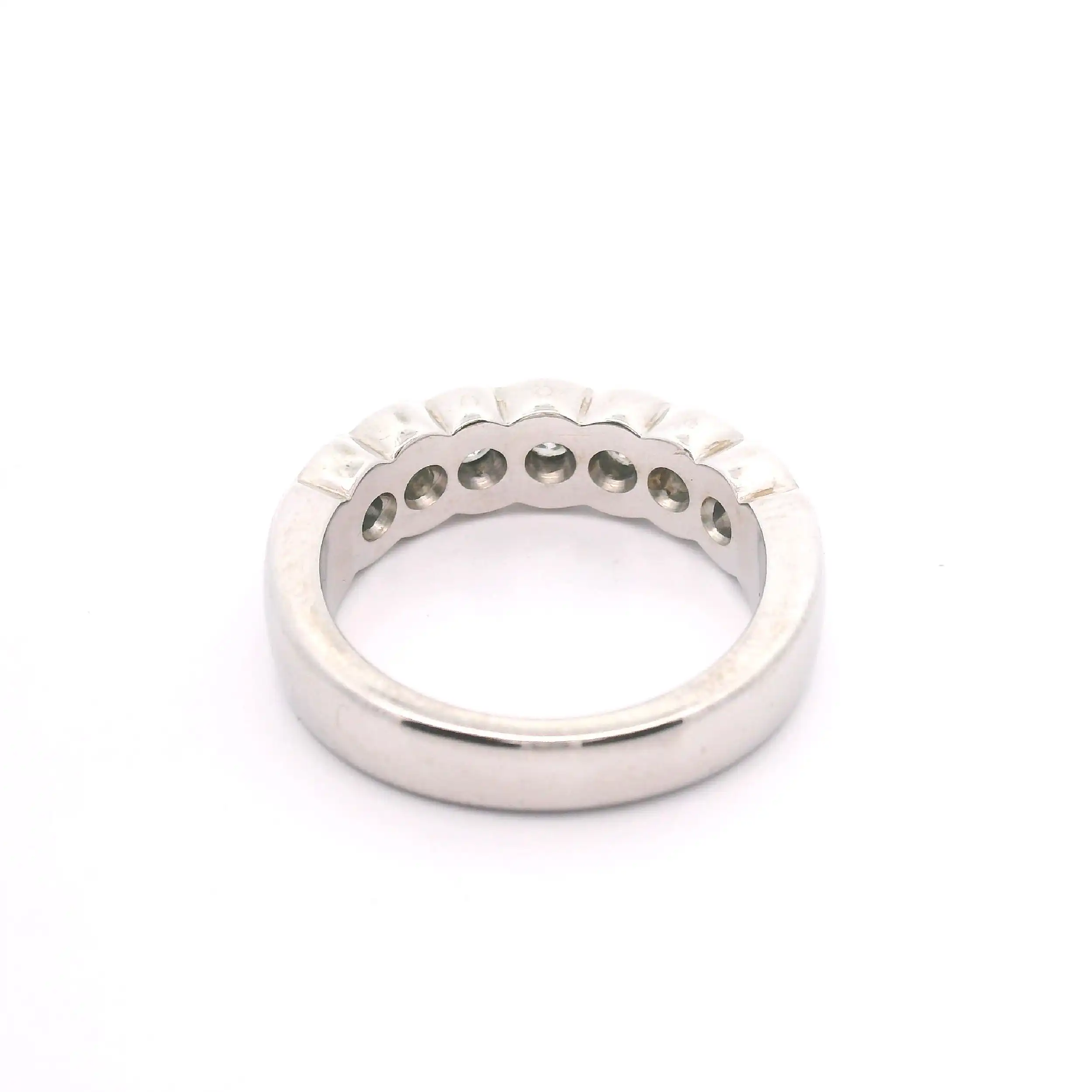 Ring Weißgold mit Brillanten Ring Weißgold mit Brillanten