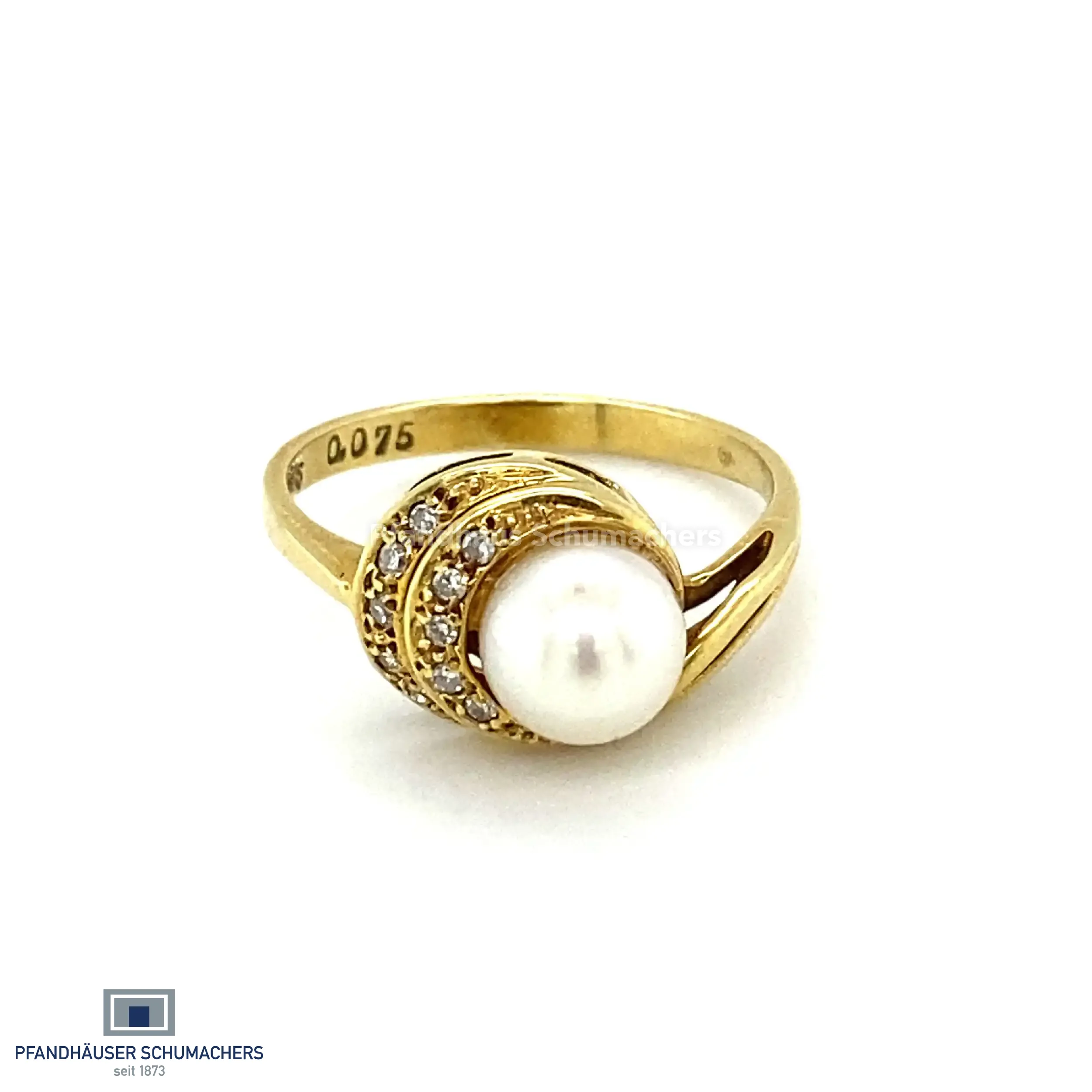 Ring Gelbgold mit Perle und Diamanten, graviert mit 0,075ct 