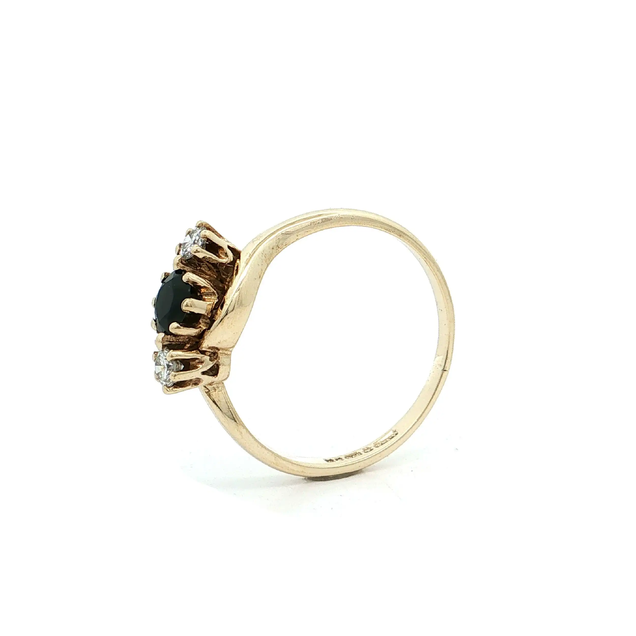 Ring Gelbgold mit Saphir und Brillanten Ring Gelbgold mit Saphir und Brillanten