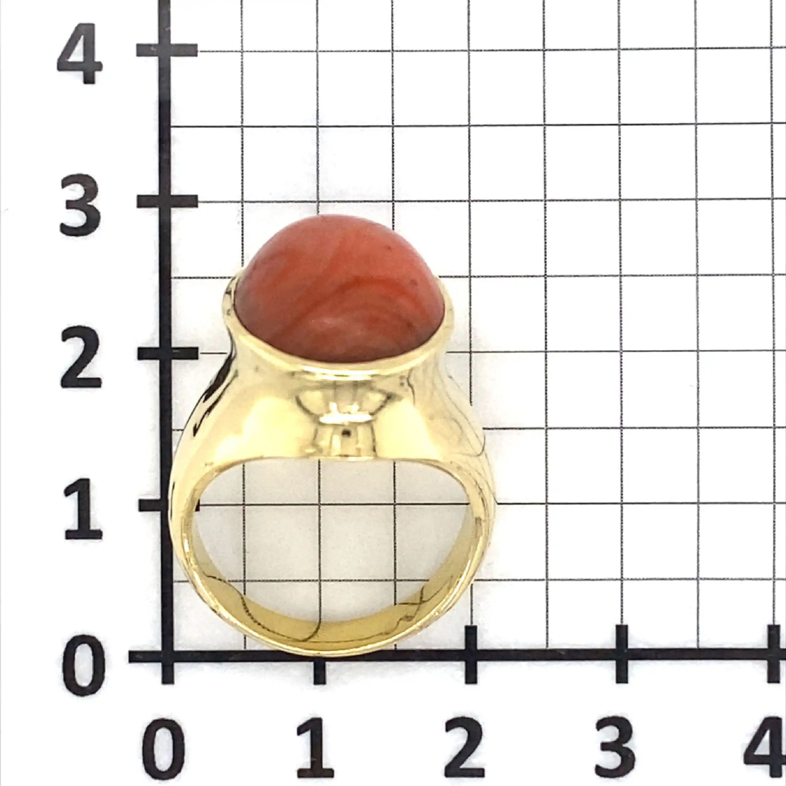 Ring Gelbgold mit Koralle Cabochon Ring Gelbgold mit Koralle Cabochon