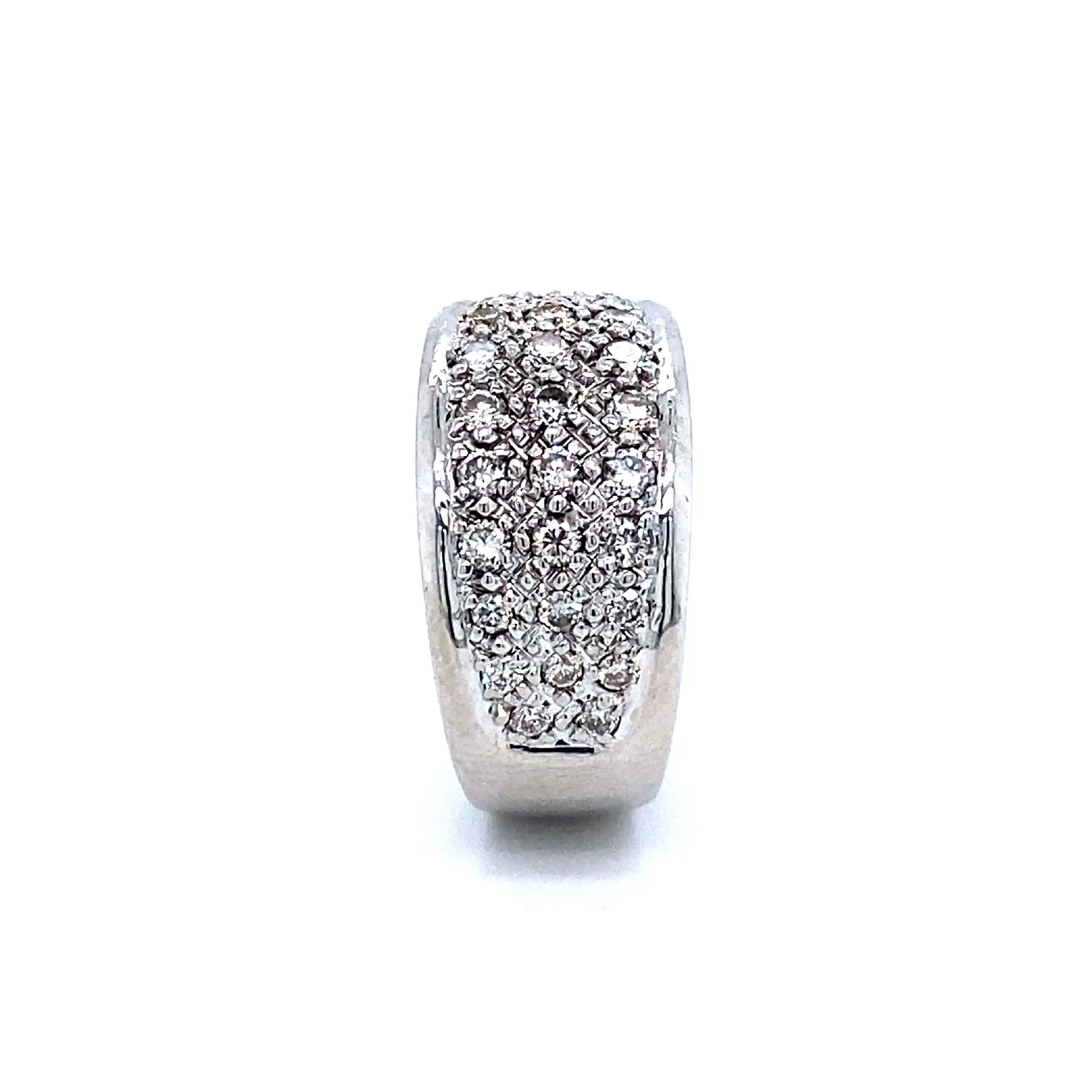 Ring Weißgold mit Brillanten, graviert mit 0,72ct Ring Weißgold mit Brillanten, graviert mit 0,72ct