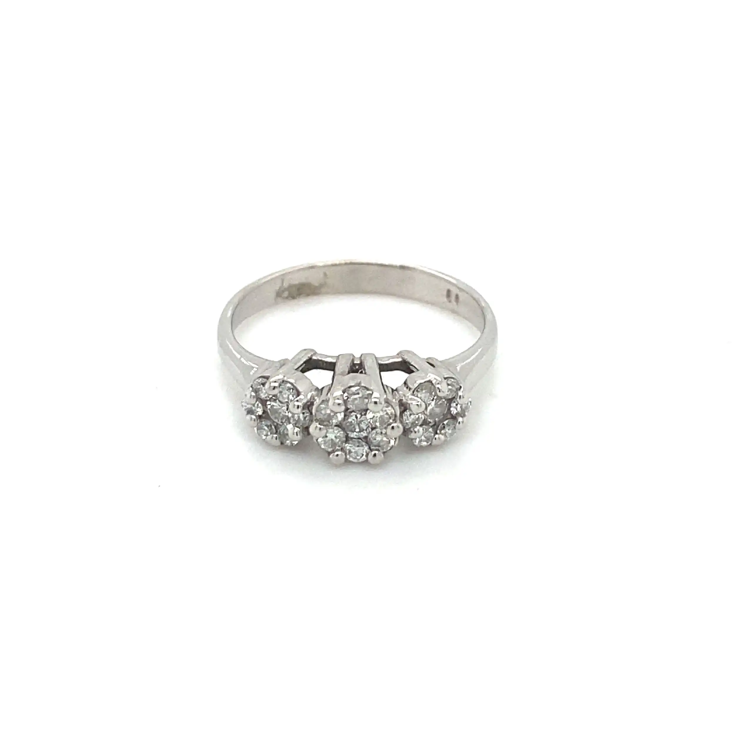 Ring Weißgold mit Brillanten Ring Weißgold mit Brillanten