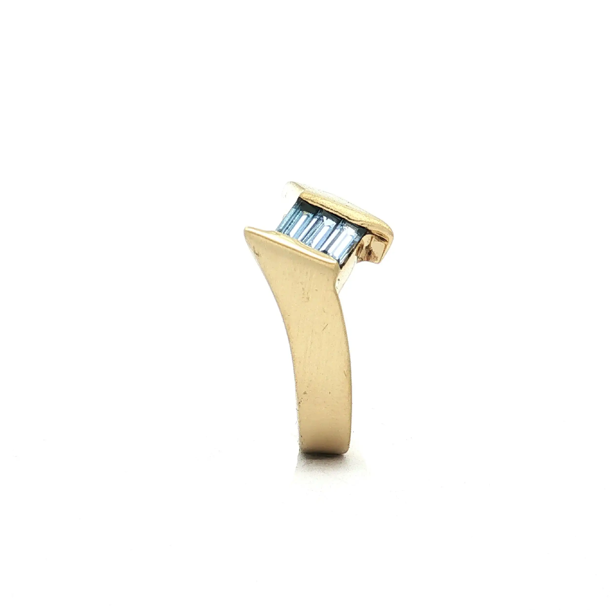 Ring Gelbgold mit Blautopas