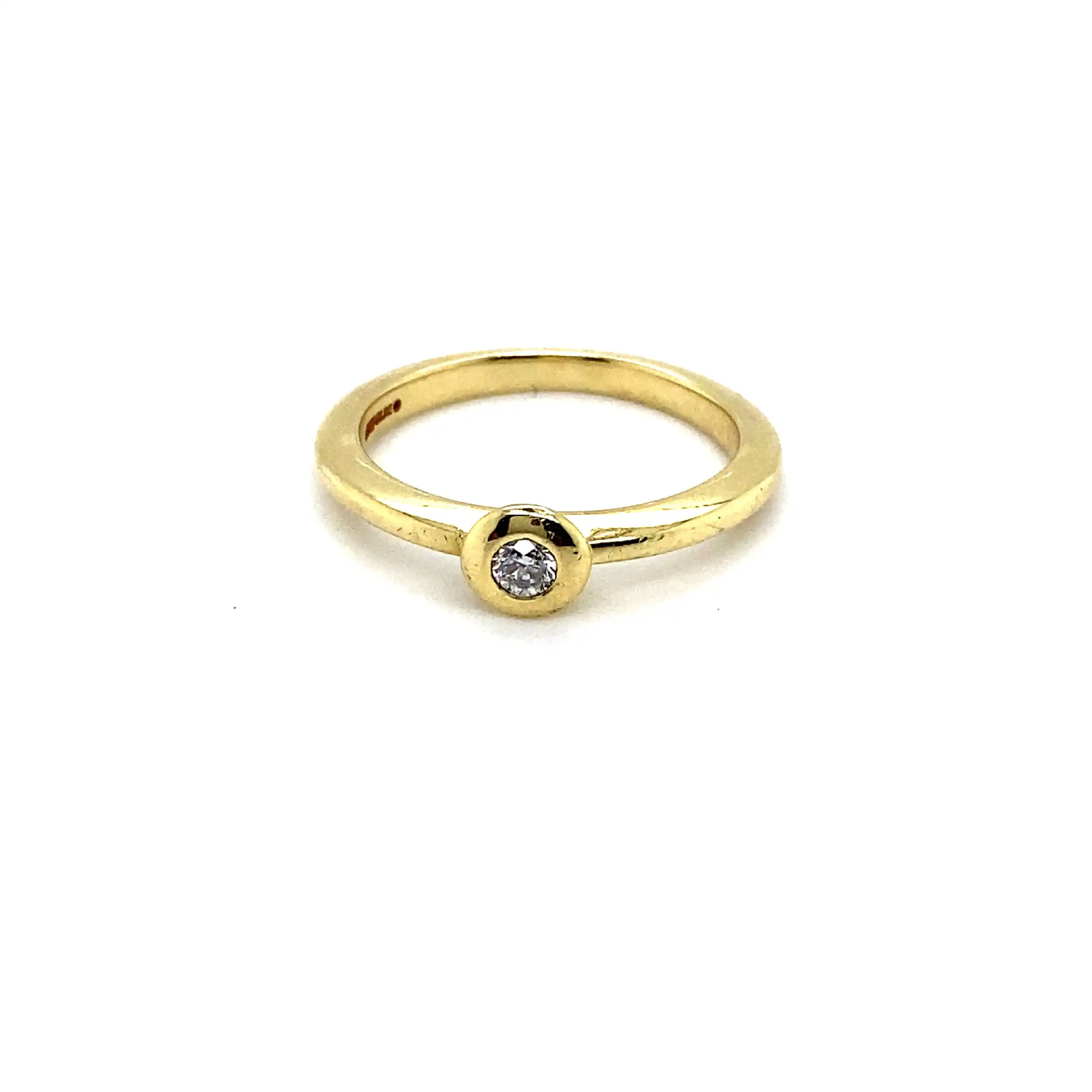 Ring Gelbgold mit Brillant, graviert mit 0,11ct Ring Gelbgold mit Brillant, graviert mit 0,11ct