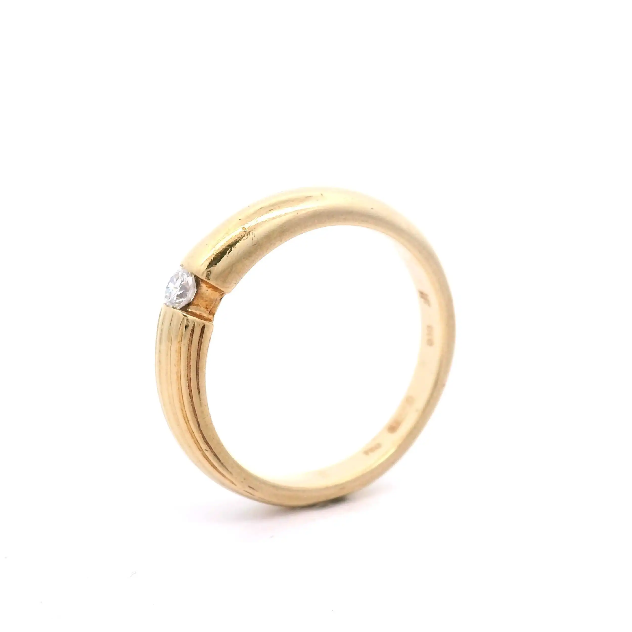 Ring Gelbgold Wempe mit Brillant , graviert mit 0.10ct Ring Gelbgold Wempe mit Brillant , graviert mit 0.10ct