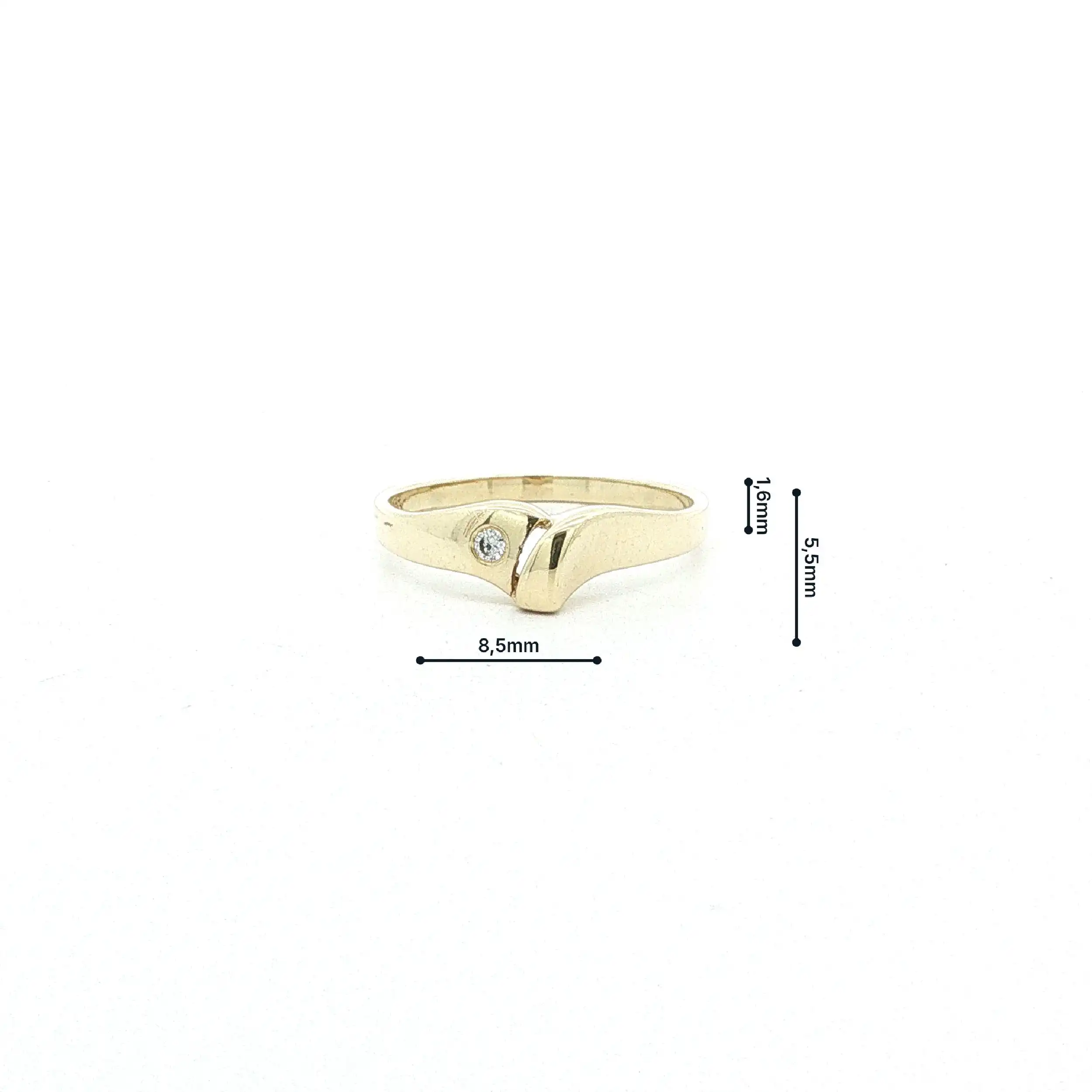 Ring Gelbgold mit Brillant, graviert mit 0,03ct.