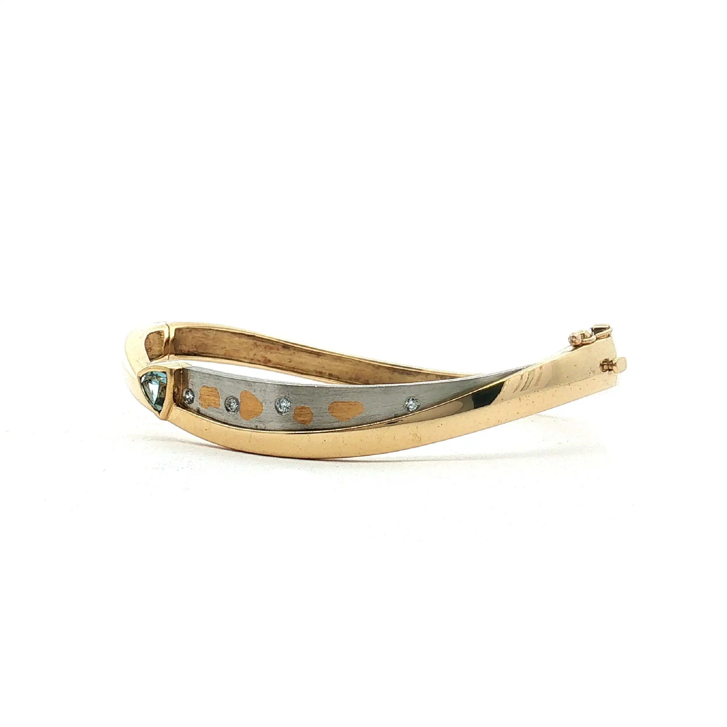 Armreif Bicolor Monika Seiter mit Topas und Brillanten Armreif Bicolor Monika Seiter mit Topas und Brillanten