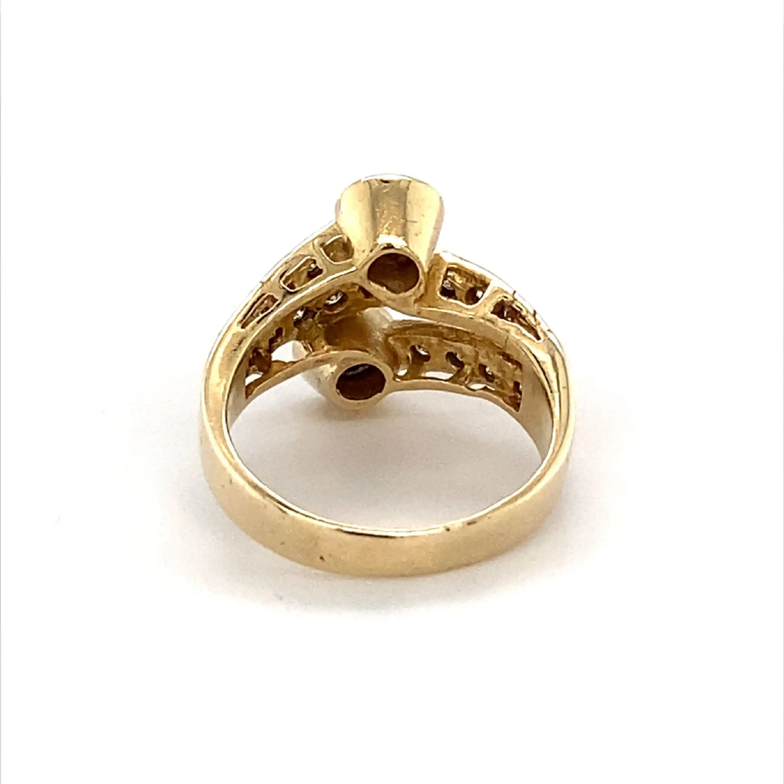 Ring Gelbgold mit Brillanten und Diamanten Ring Gelbgold mit Brillanten und Diamanten