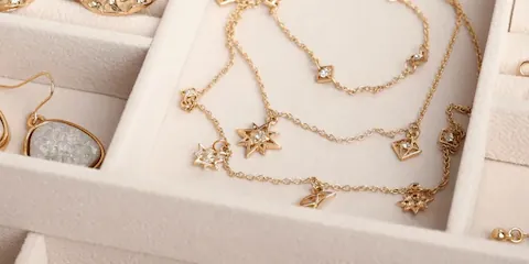 Accessoires und Schmuck gebraucht kaufen – hochwertige Stücke bei Pfandhaus Schumachers
