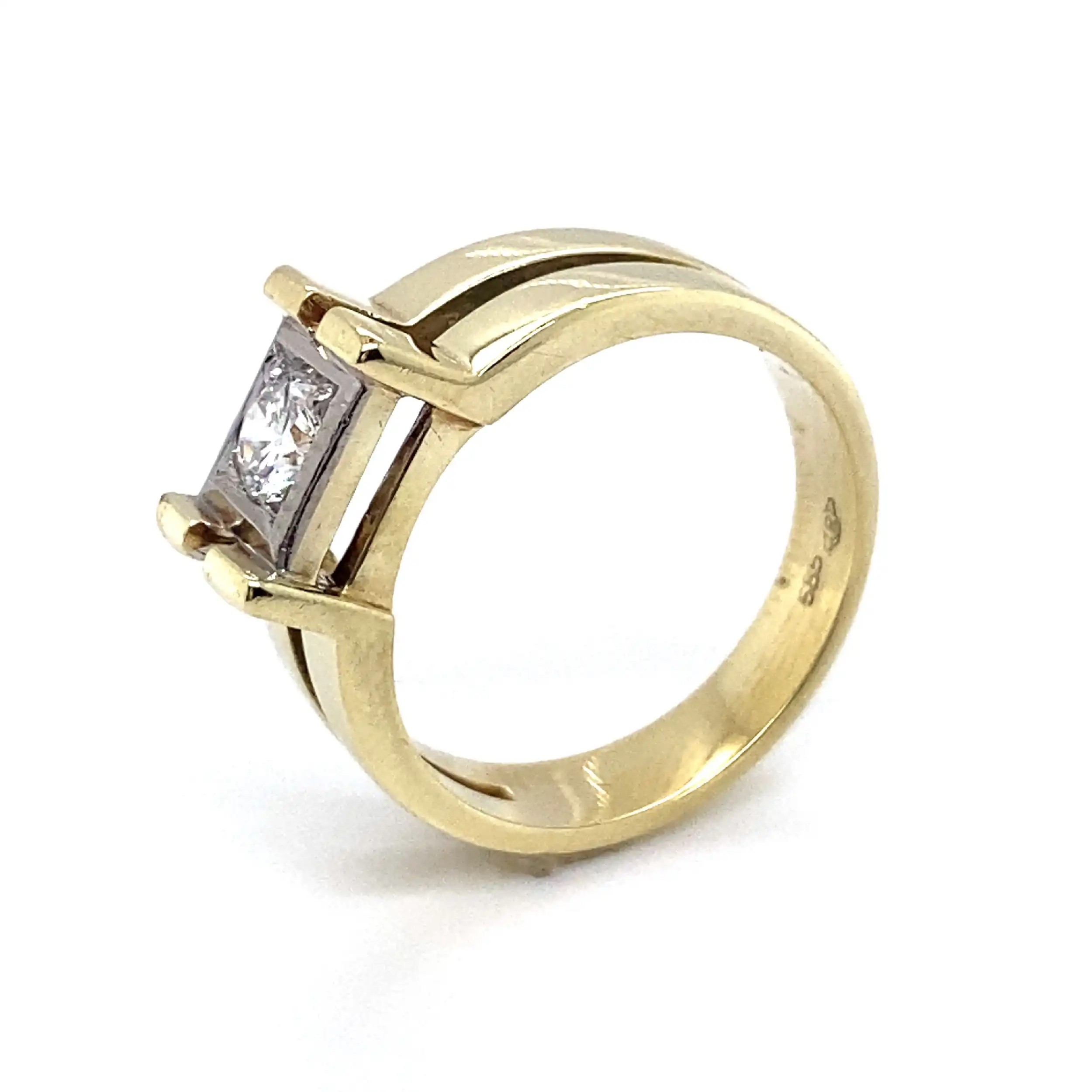 Ring Bicolor mit Brillant Ring Bicolor mit Brillant