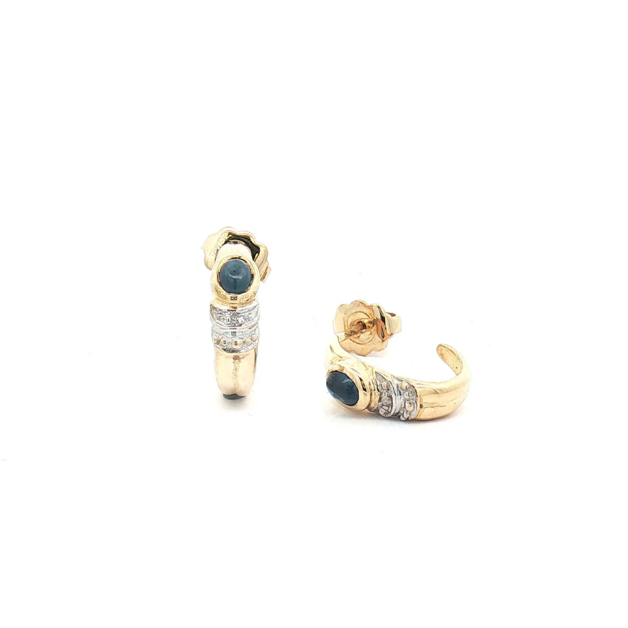 Ohrringe Bicolor mit Saphir Cabochon und Diamanten