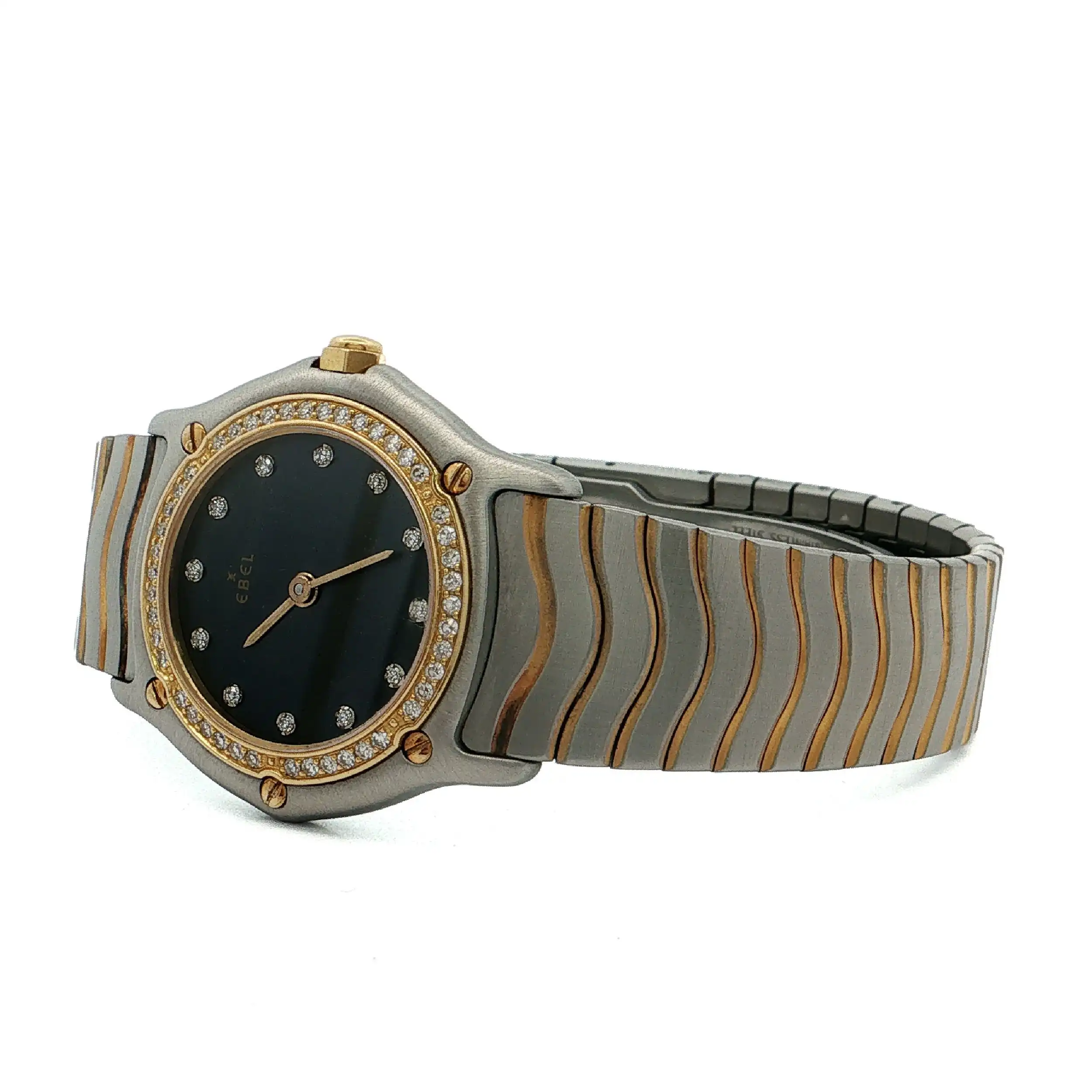 Damenuhr Ebel Sportwave Ref.1090124 Diamantlünette