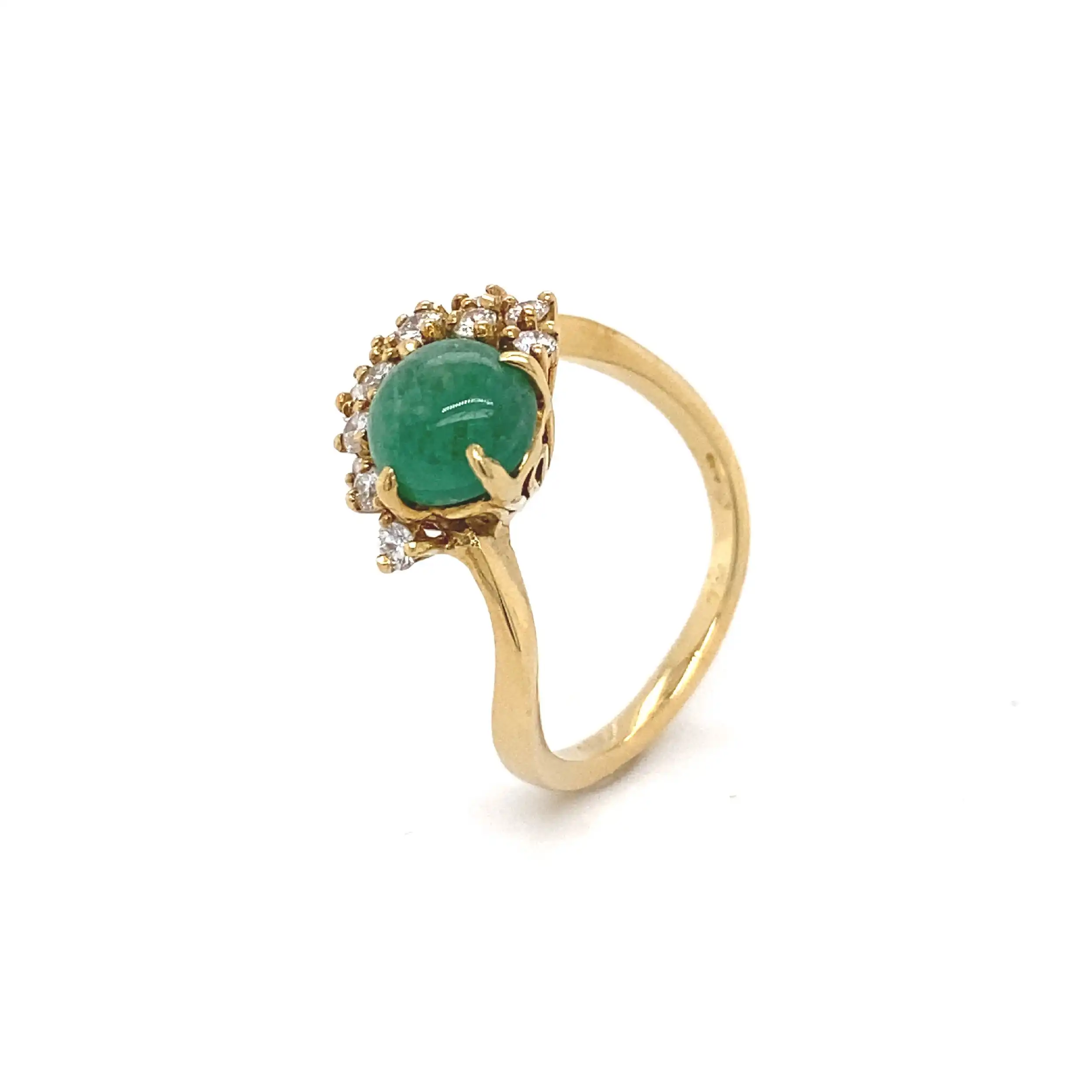 Ring Gelbgold mit Smaragd Cabochon und Brillanten