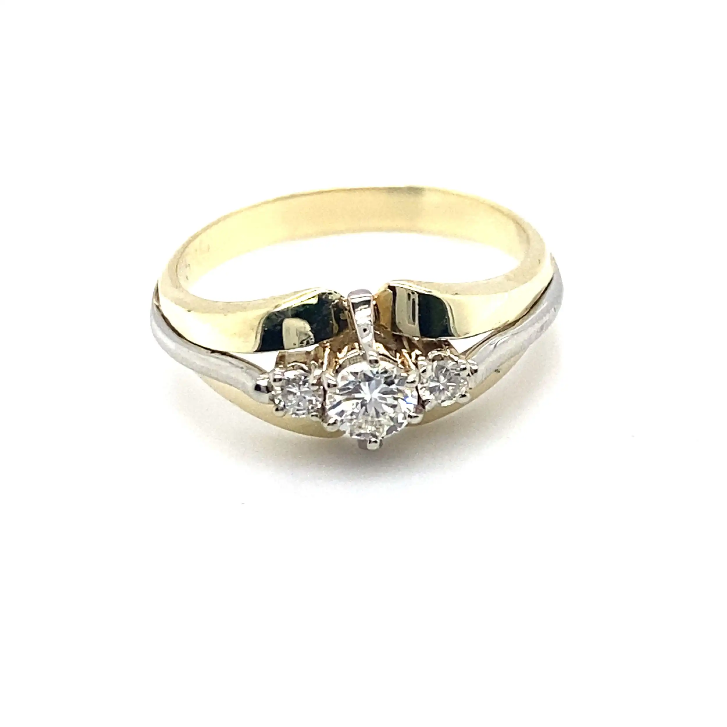 Ring Gelbgold mit Brillanten Ring Gelbgold mit Brillanten