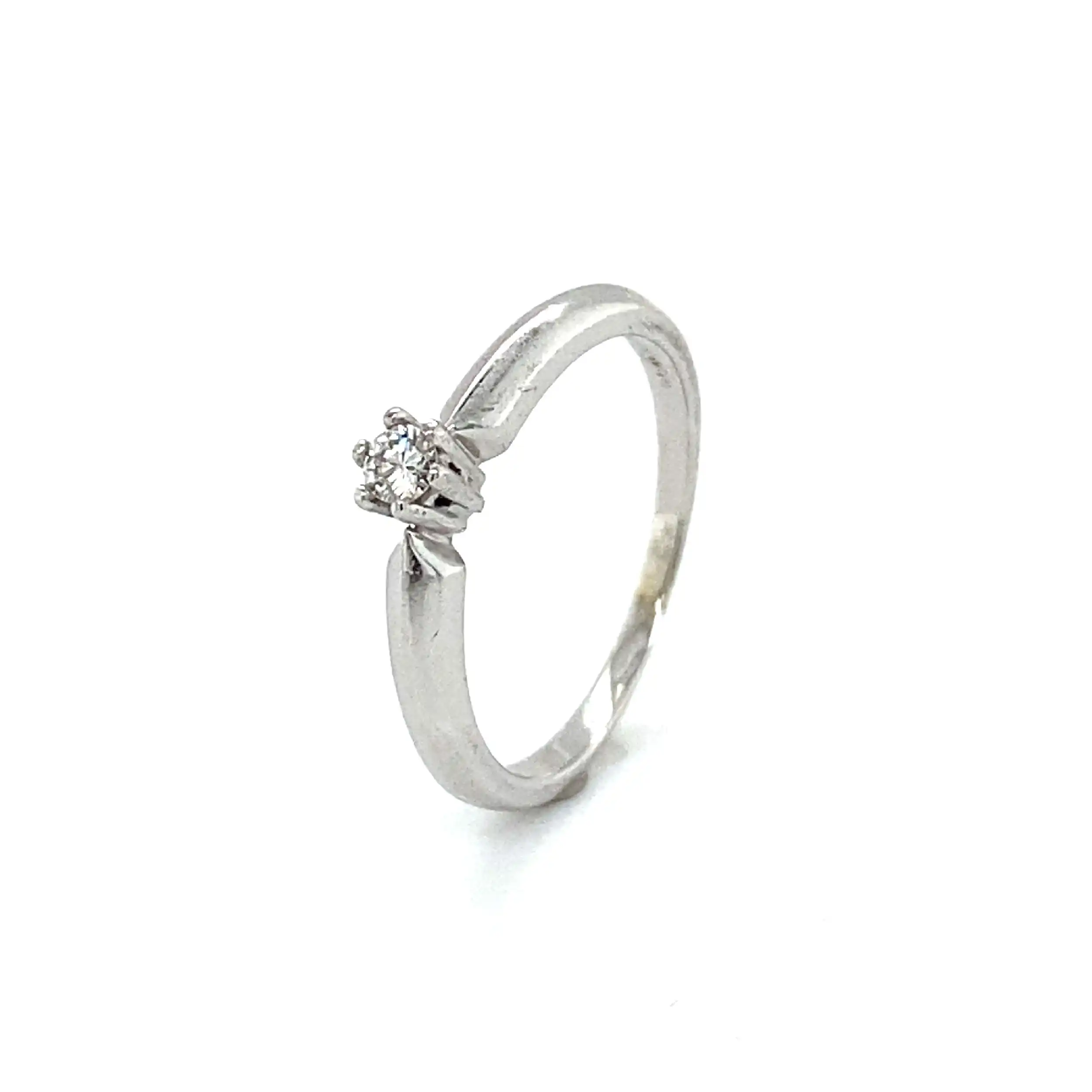 Ring Weißgold mit Brillant, graviert mit 0,08ct Ring Weißgold mit Brillant, graviert mit 0,08ct