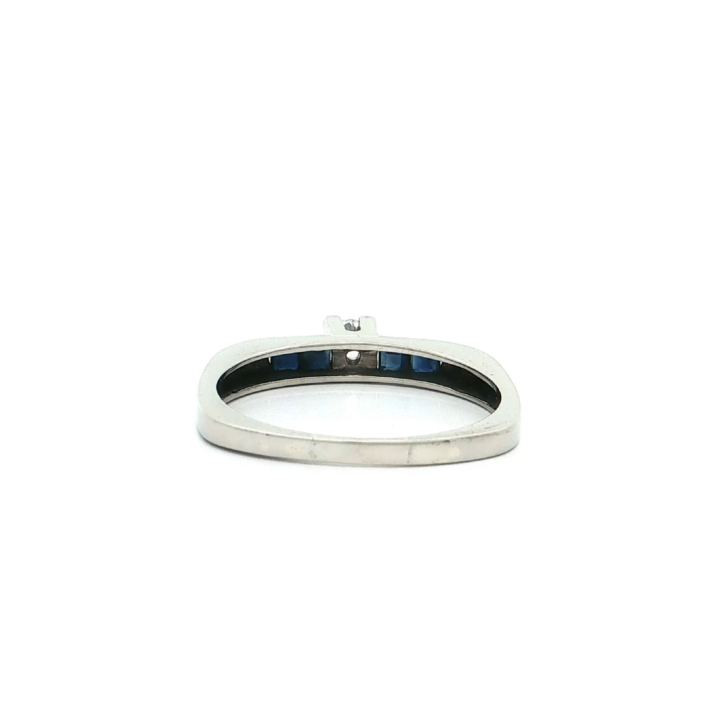 Ring Weißgold mit Brillant und Saphiren