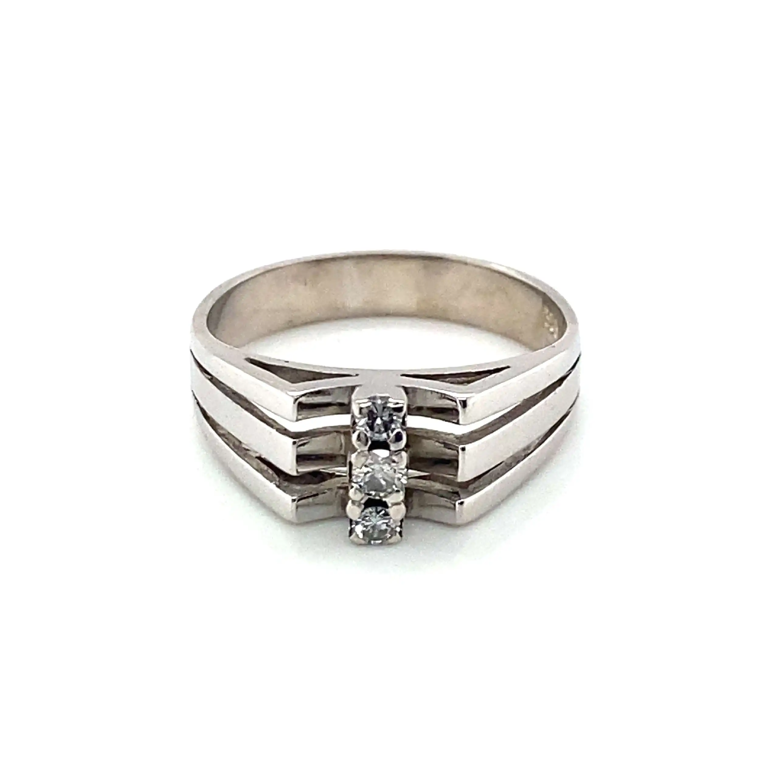Ring Weißgold mit Brillanten Ring Weißgold mit Brillanten